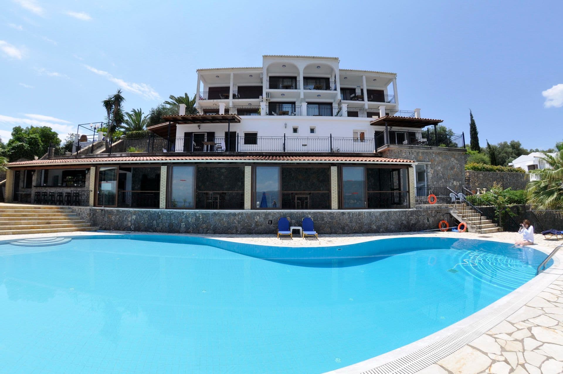 properties-KOMMENO-0.jpg