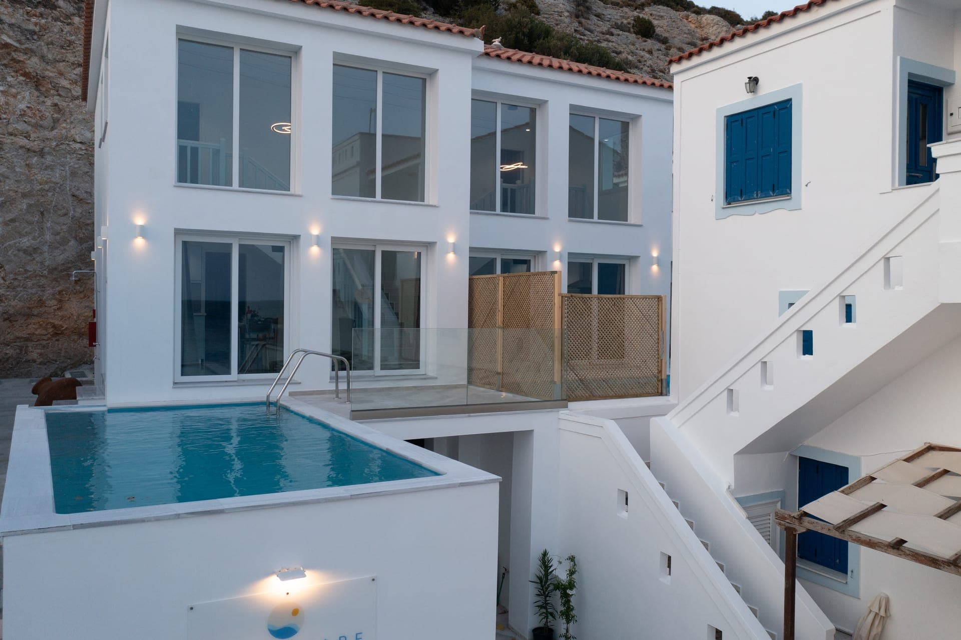 properties-KONTEMARE-3.jpg
