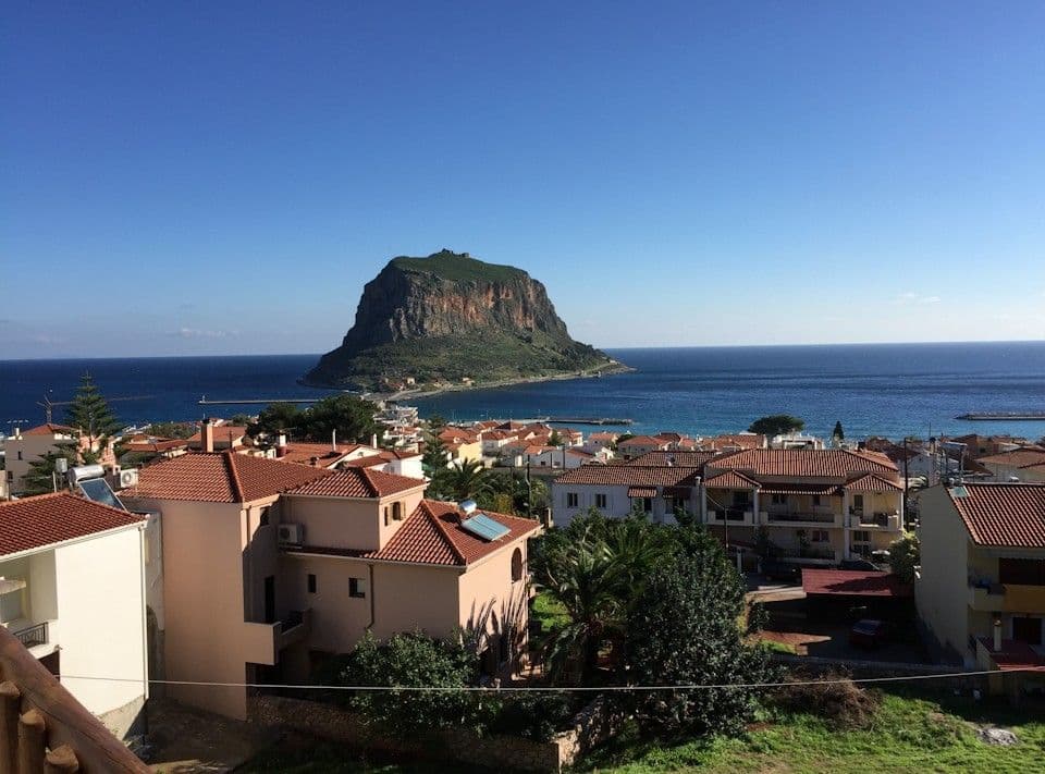 One bedroom Apartment with Panoramic View