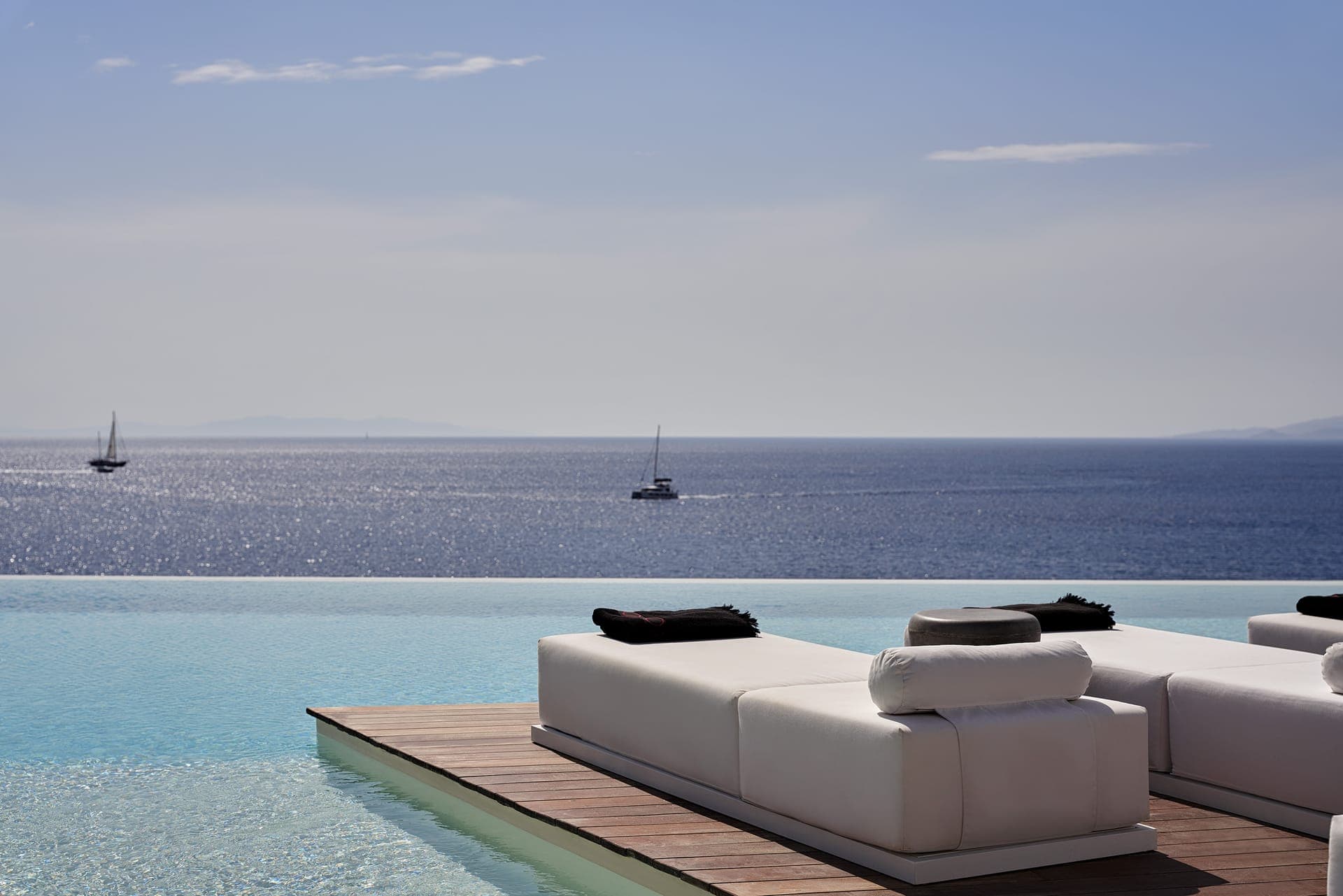 properties-KOUROS-2.jpg