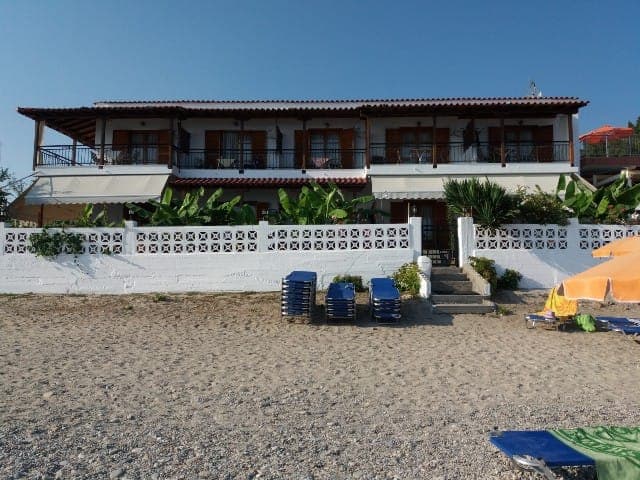 properties-KYANIAKTI-0.jpg