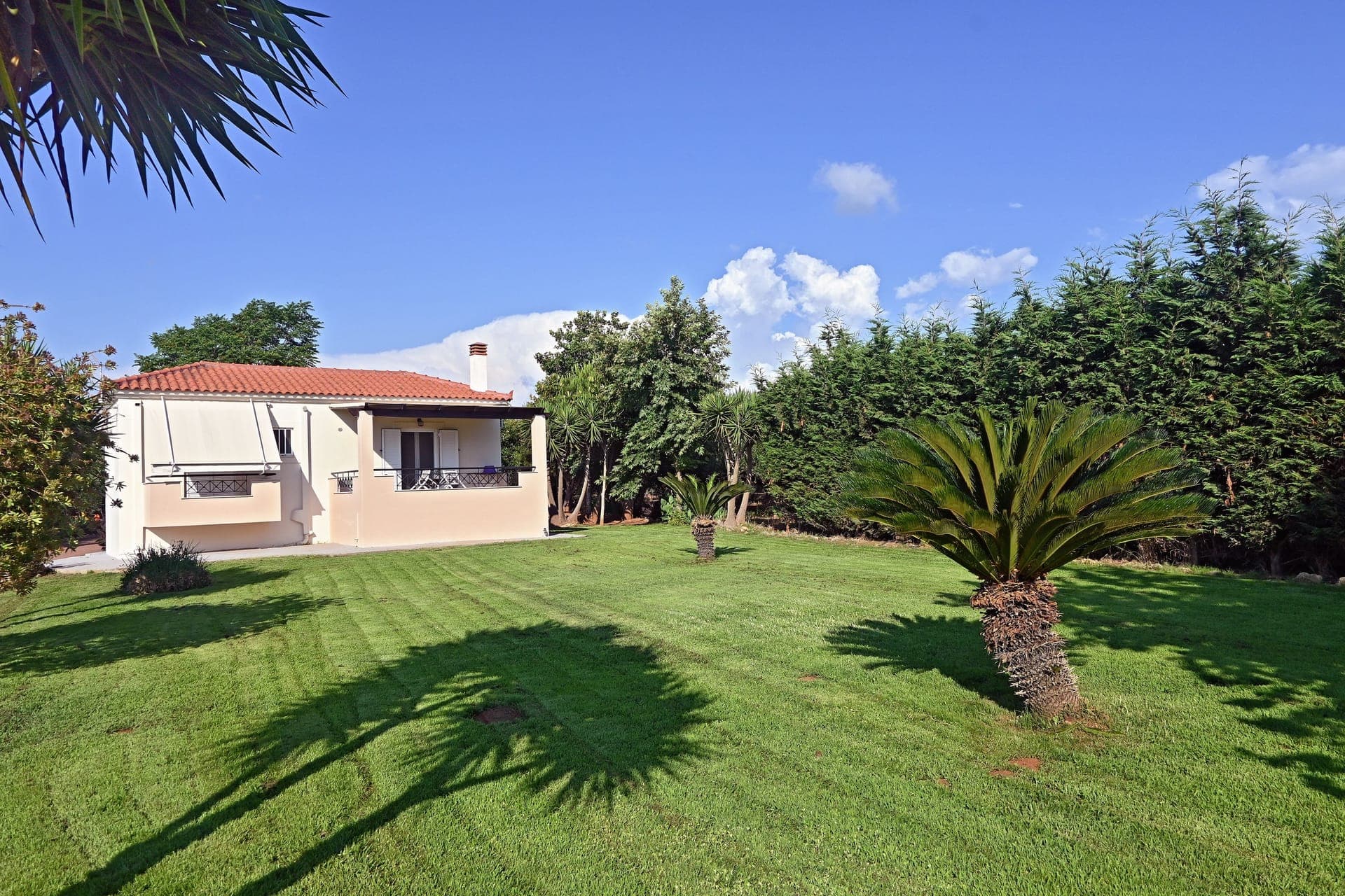 properties-LAGOUAPART-0.jpg