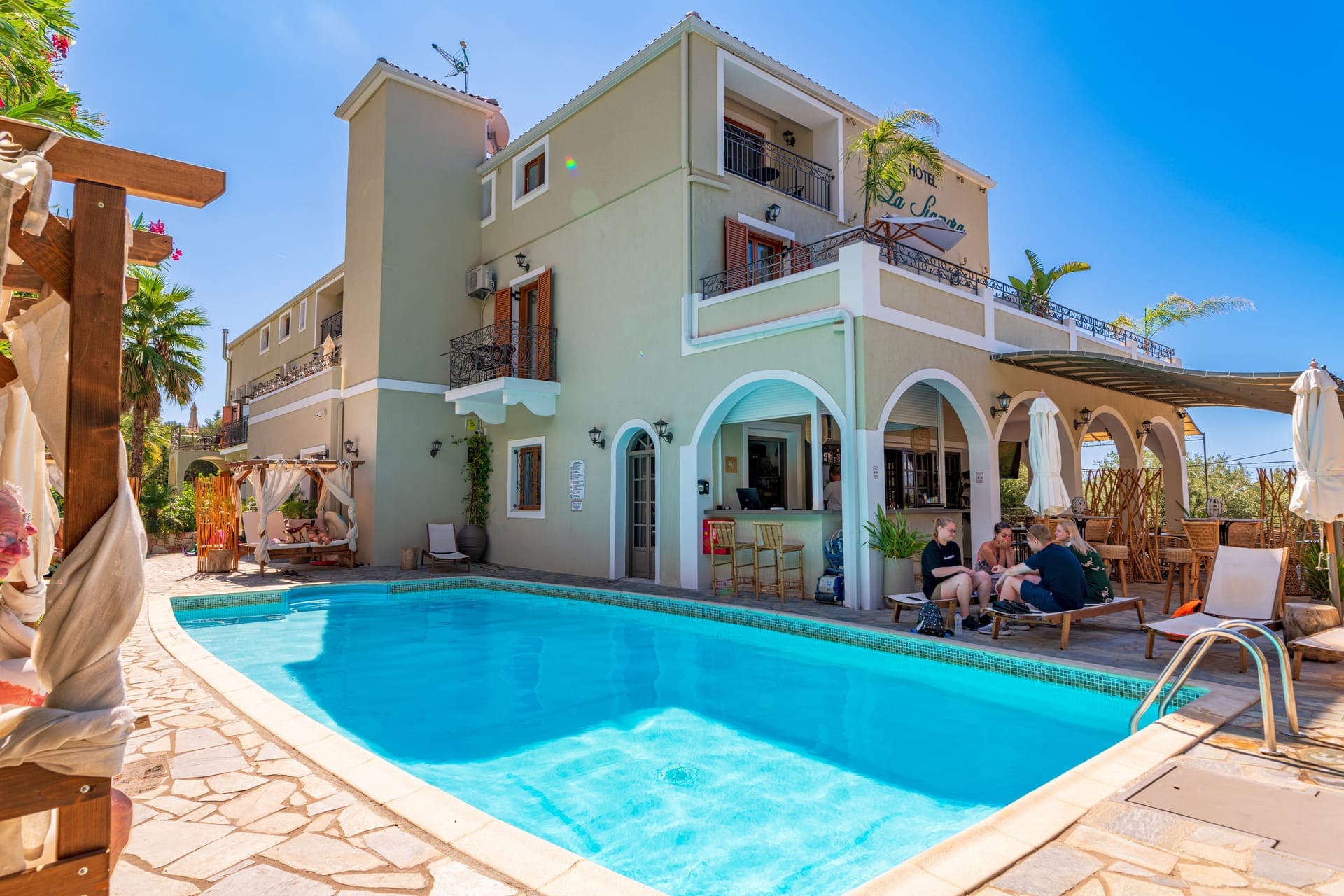 properties-LARAKEF-1.jpg
