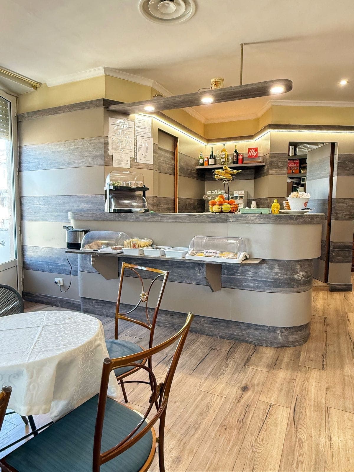 properties-LAURARM-2.jpg