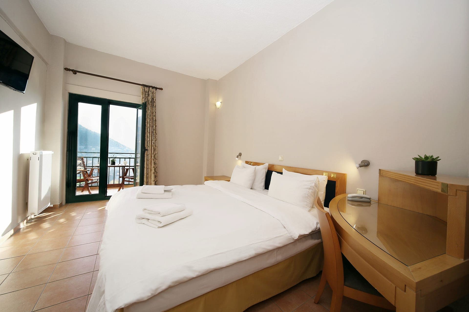 properties-LECADIN-1.jpg