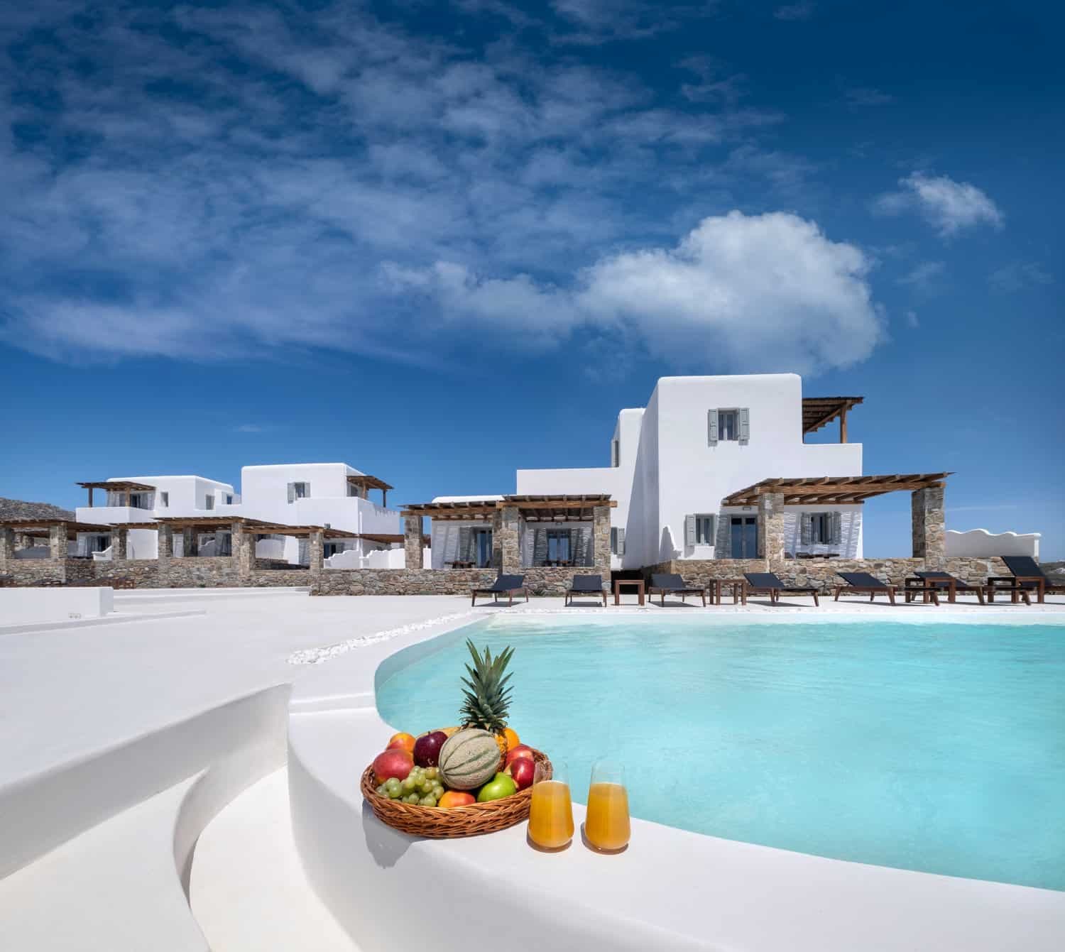 properties-LEGENDARY-0.jpg