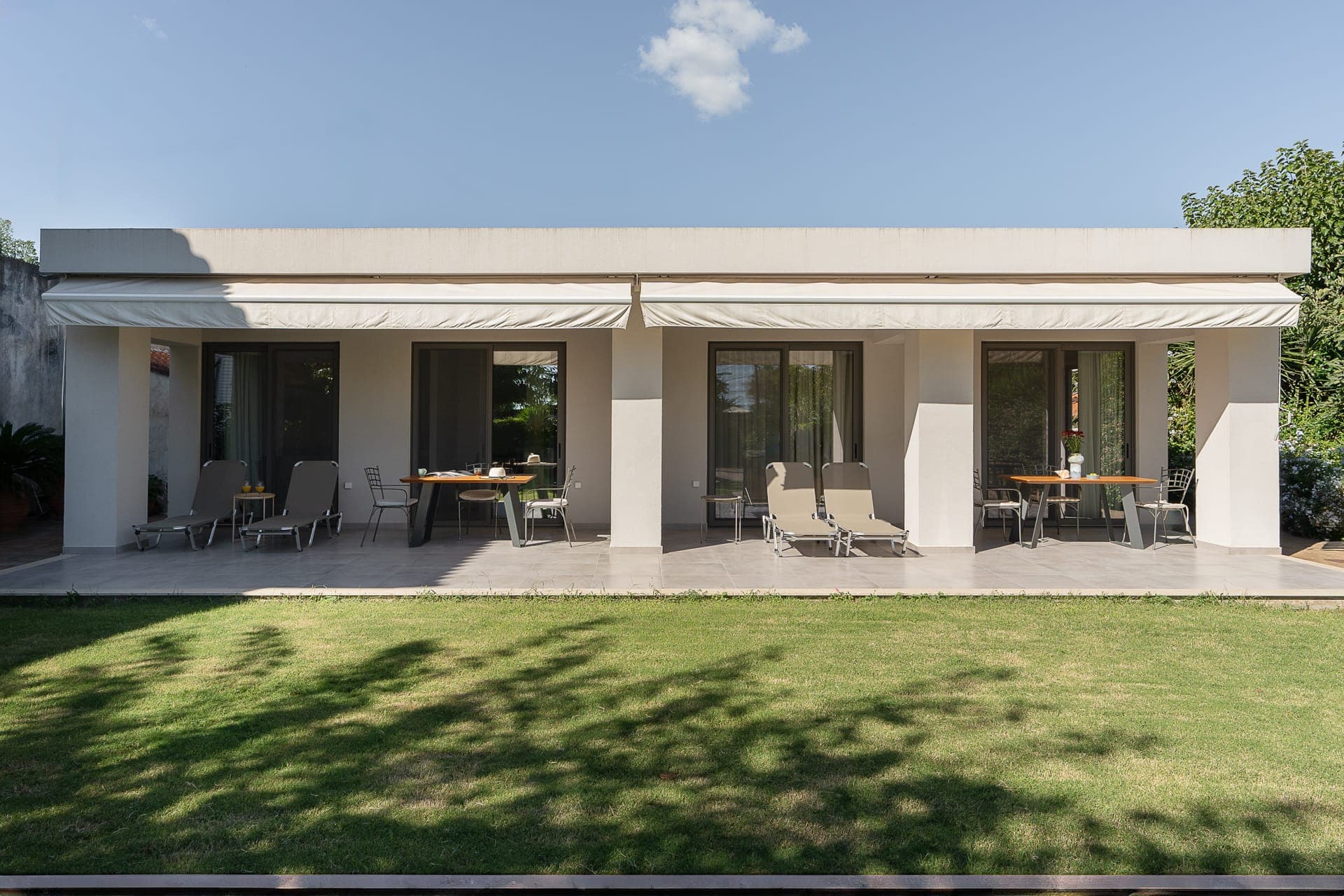 properties-LEMONIA-2.jpg