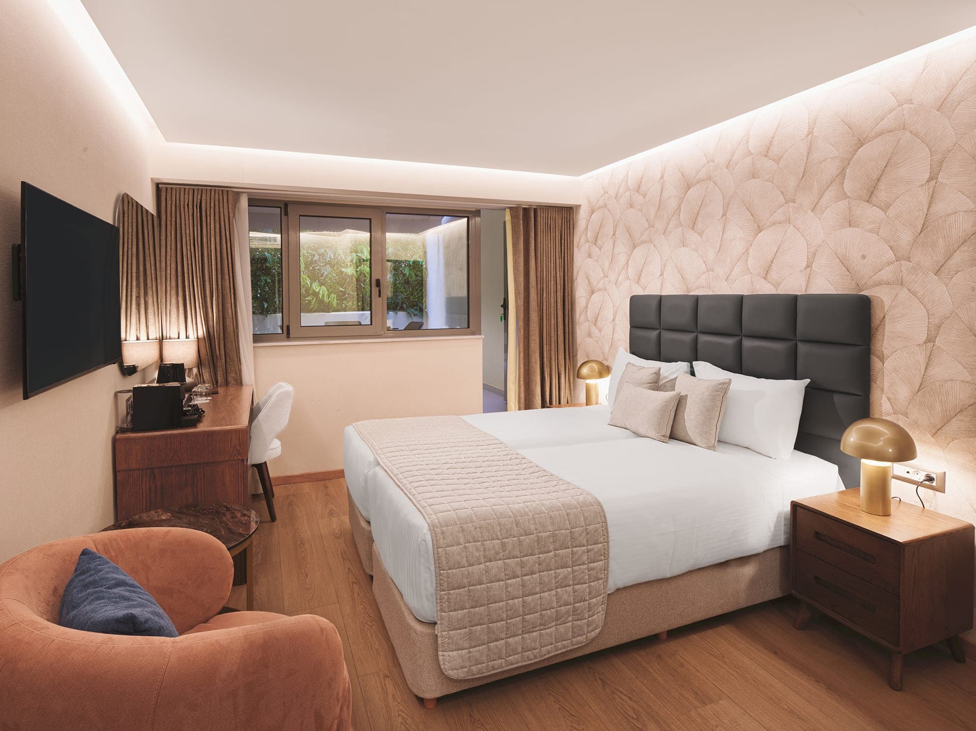 properties-LEOATHCITY-4.jpg
