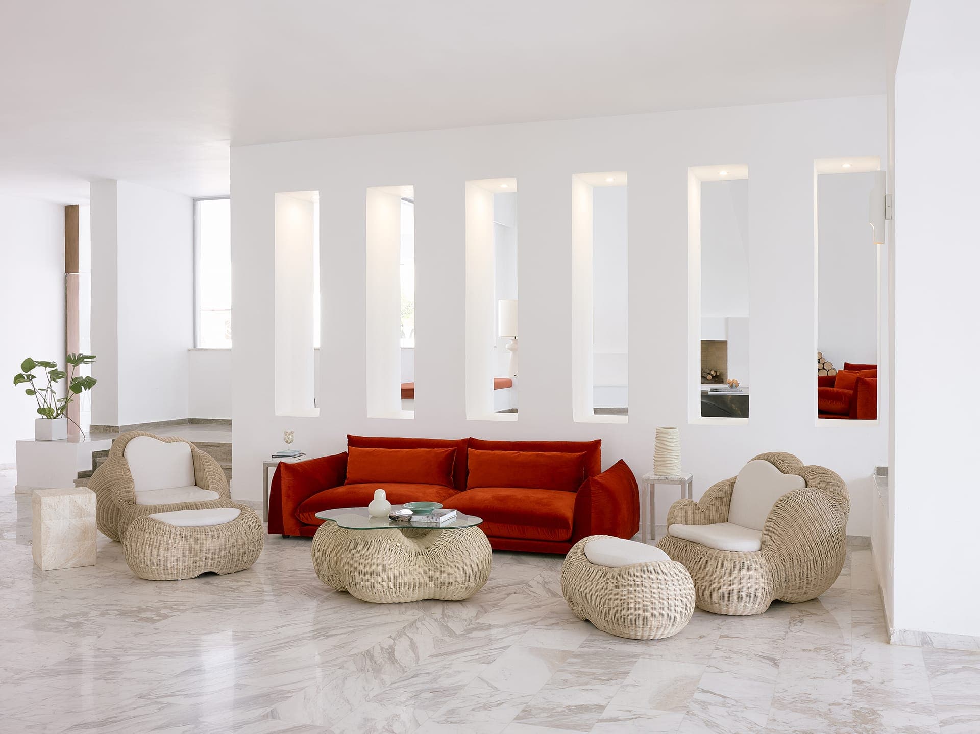 properties-LEONIKIRES-3.jpg