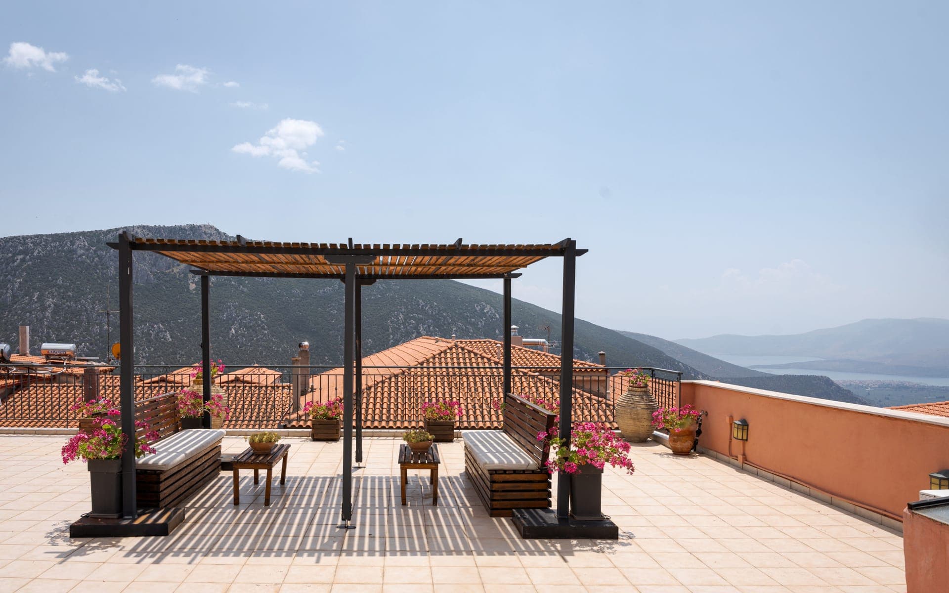 properties-LETOHD-2.jpg