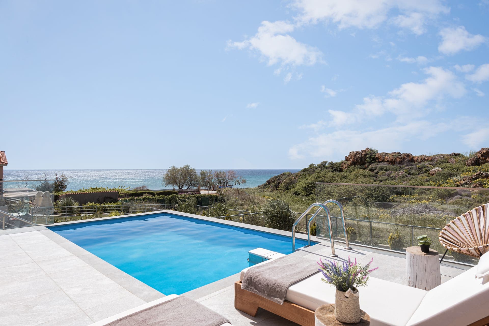 properties-LIMNOSTHEA-1.jpg