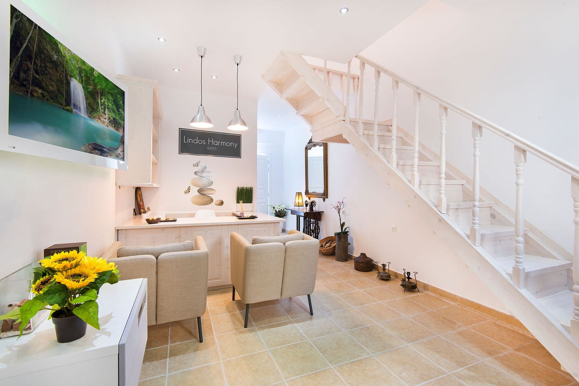 properties-LINDOSHRM-1.jpg