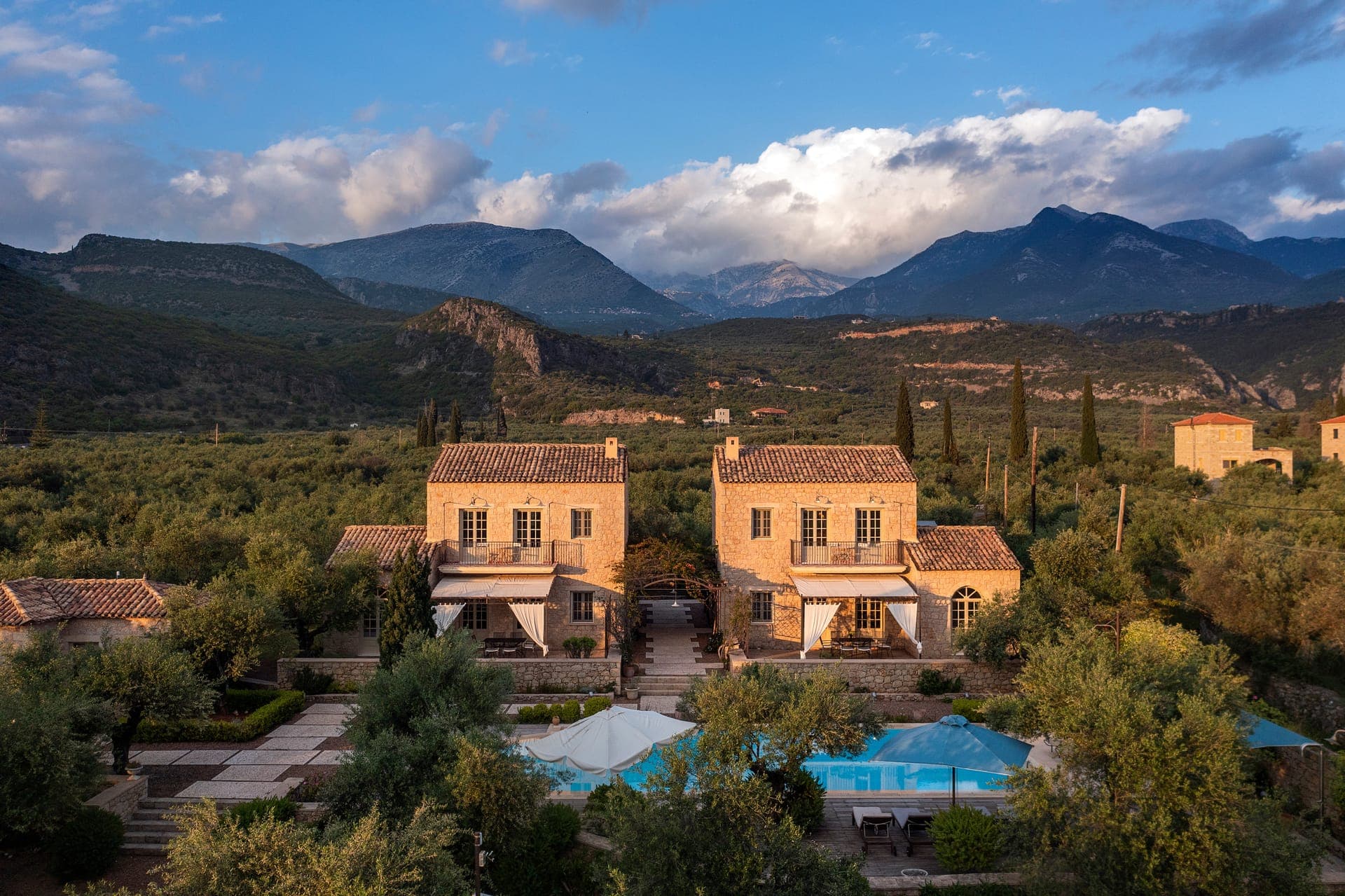 properties-LIODENTRA-2.jpg