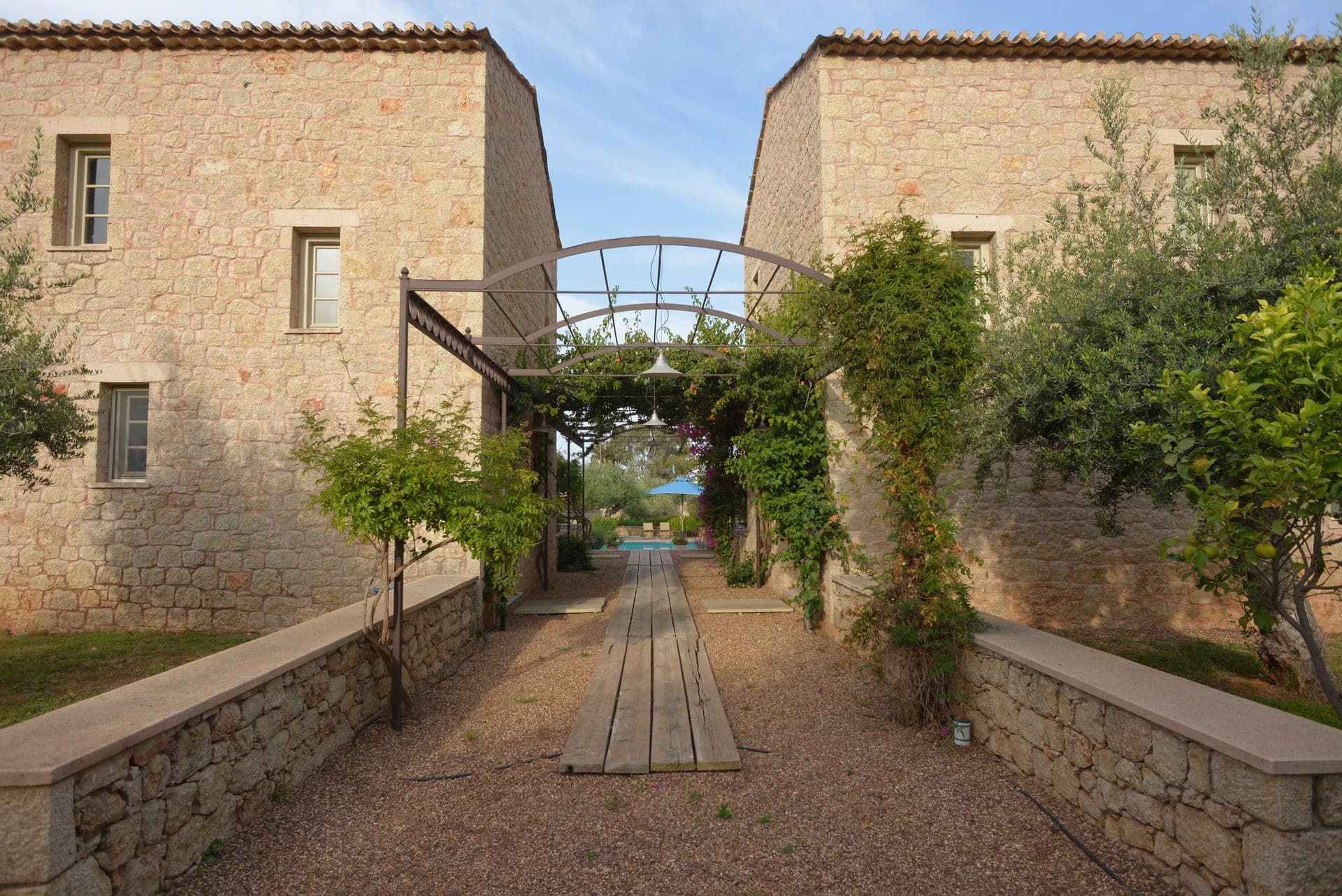 properties-LIODENTRA-4.jpg