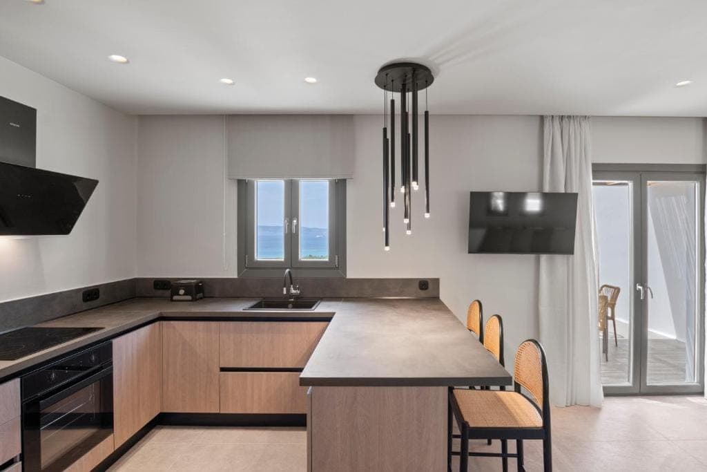 properties-LITHIAEXCL-3.jpg