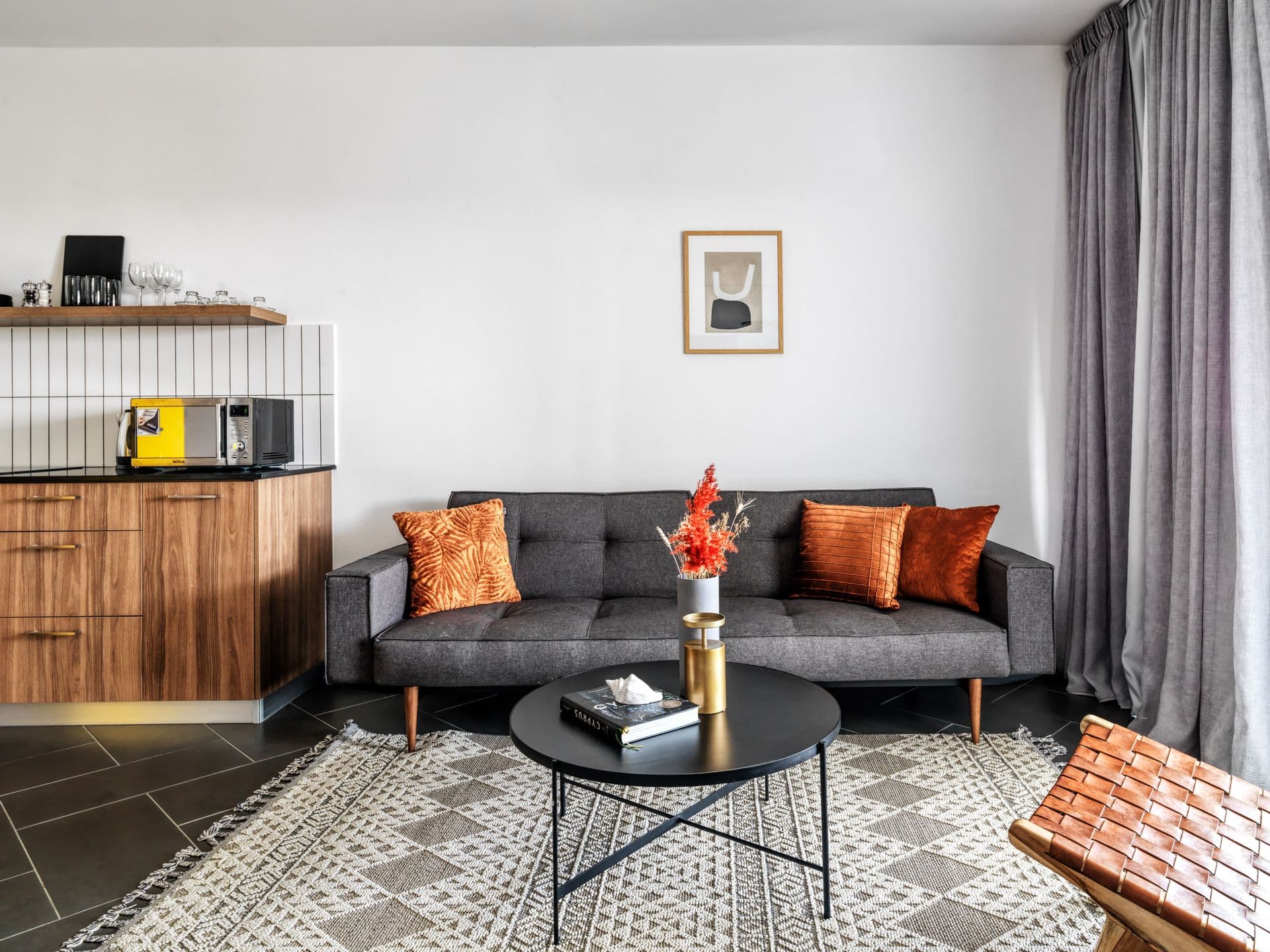 properties-LIVCOLLECT-1.jpg
