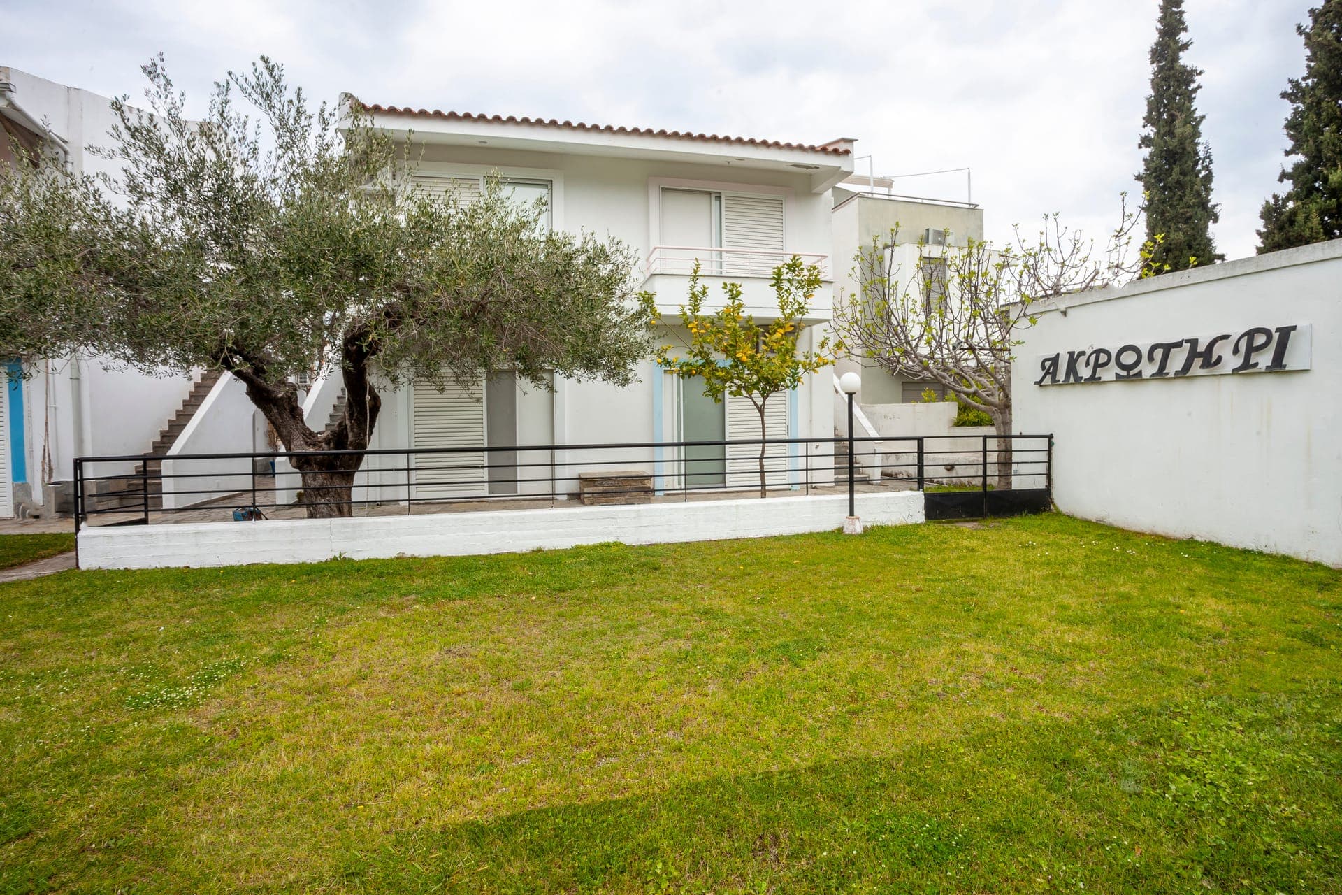 properties-LIVEINGR-4.jpg