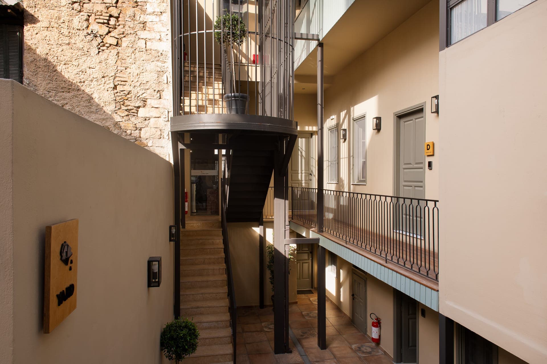 properties-LIVINGACR-3.jpg