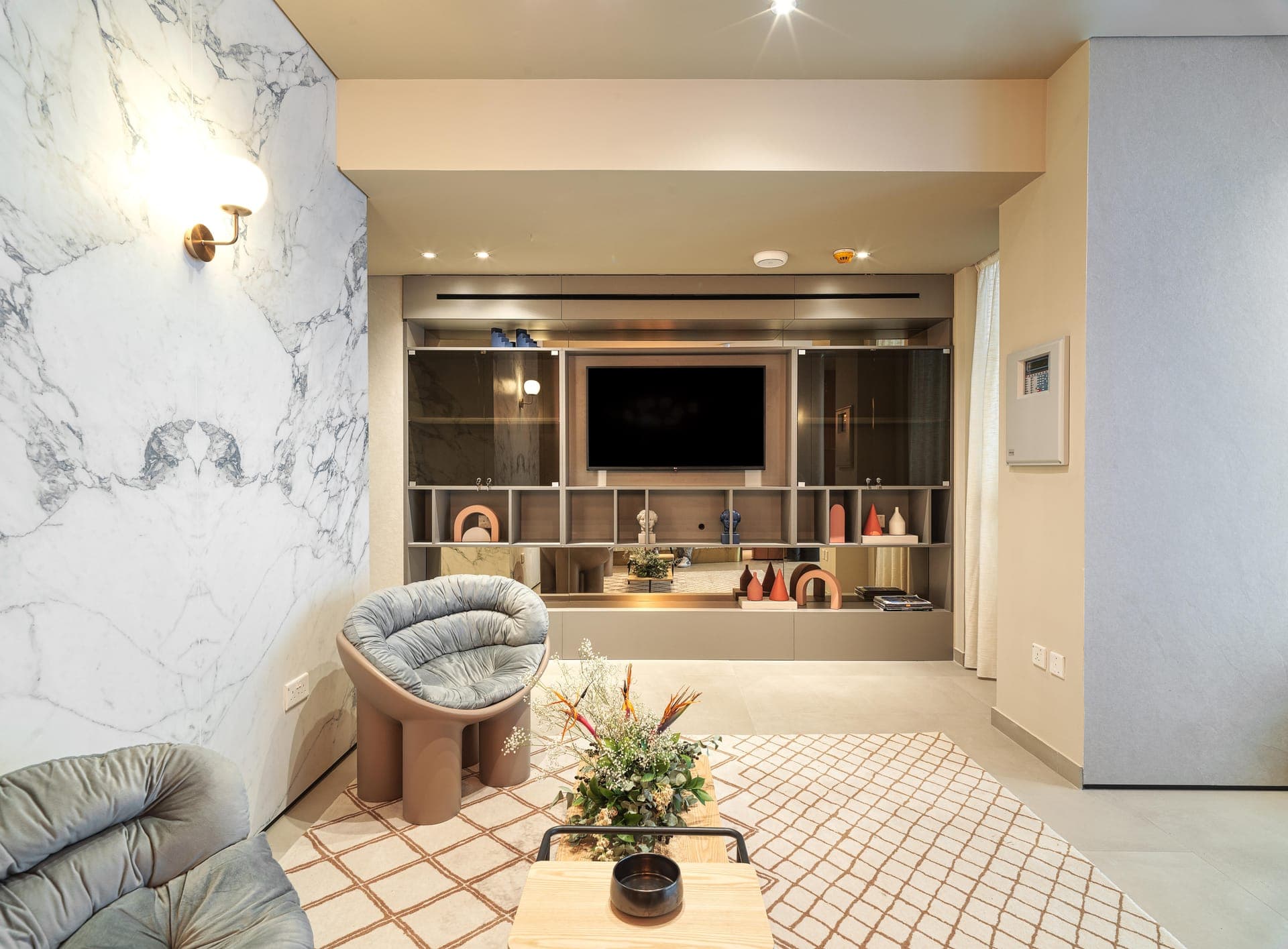 properties-LIVMACKENZ-3.jpg