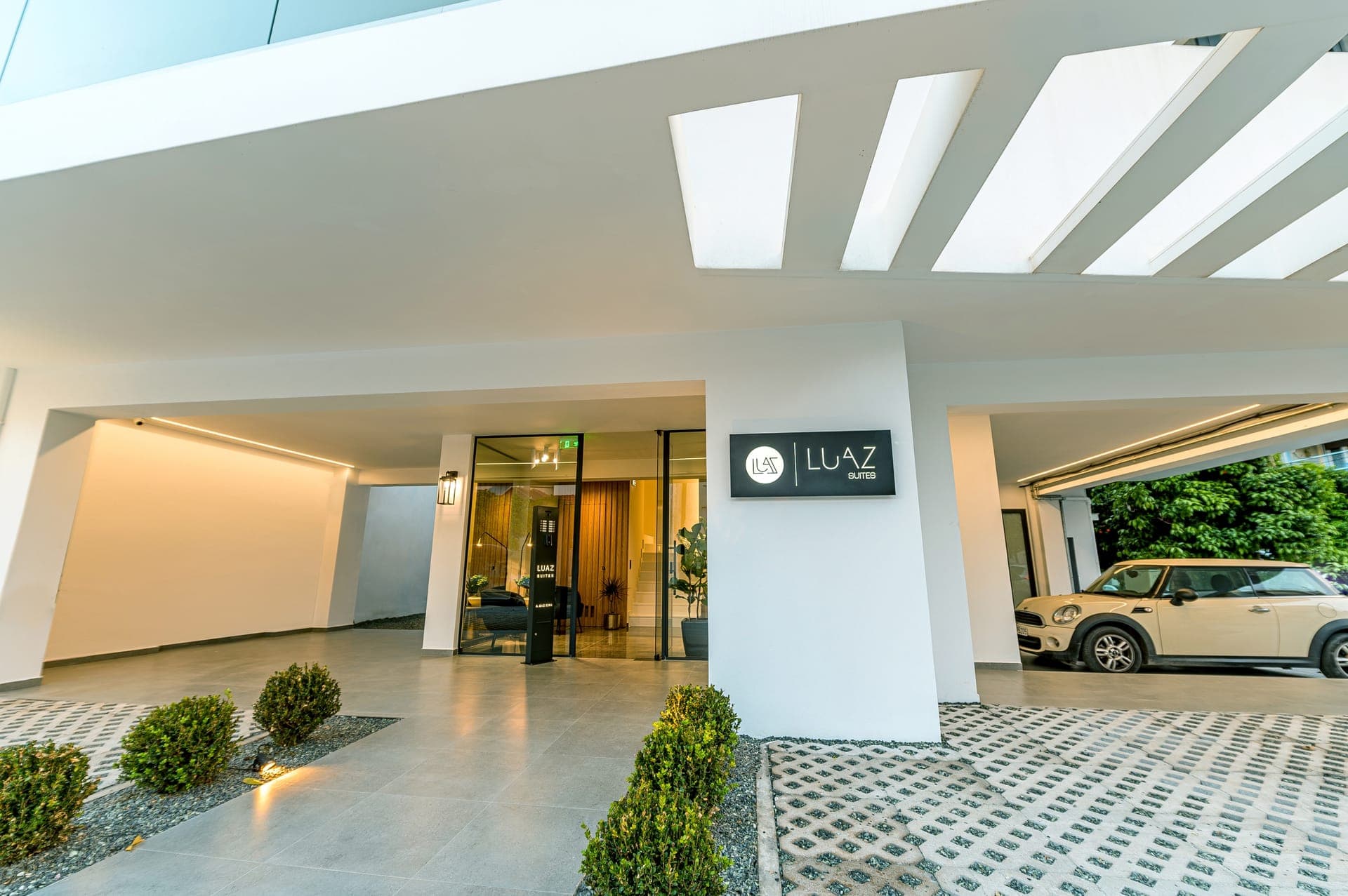 properties-LUAZSUITES-0.jpg