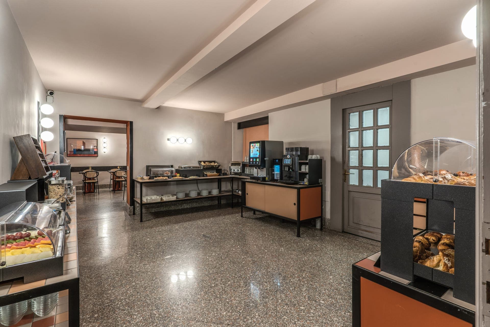 properties-MADISONRM-4.jpg
