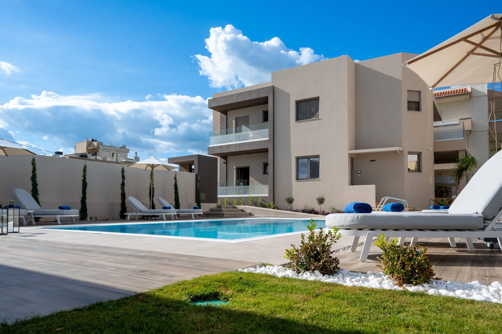 properties-MAGIANLUX-0.jpg
