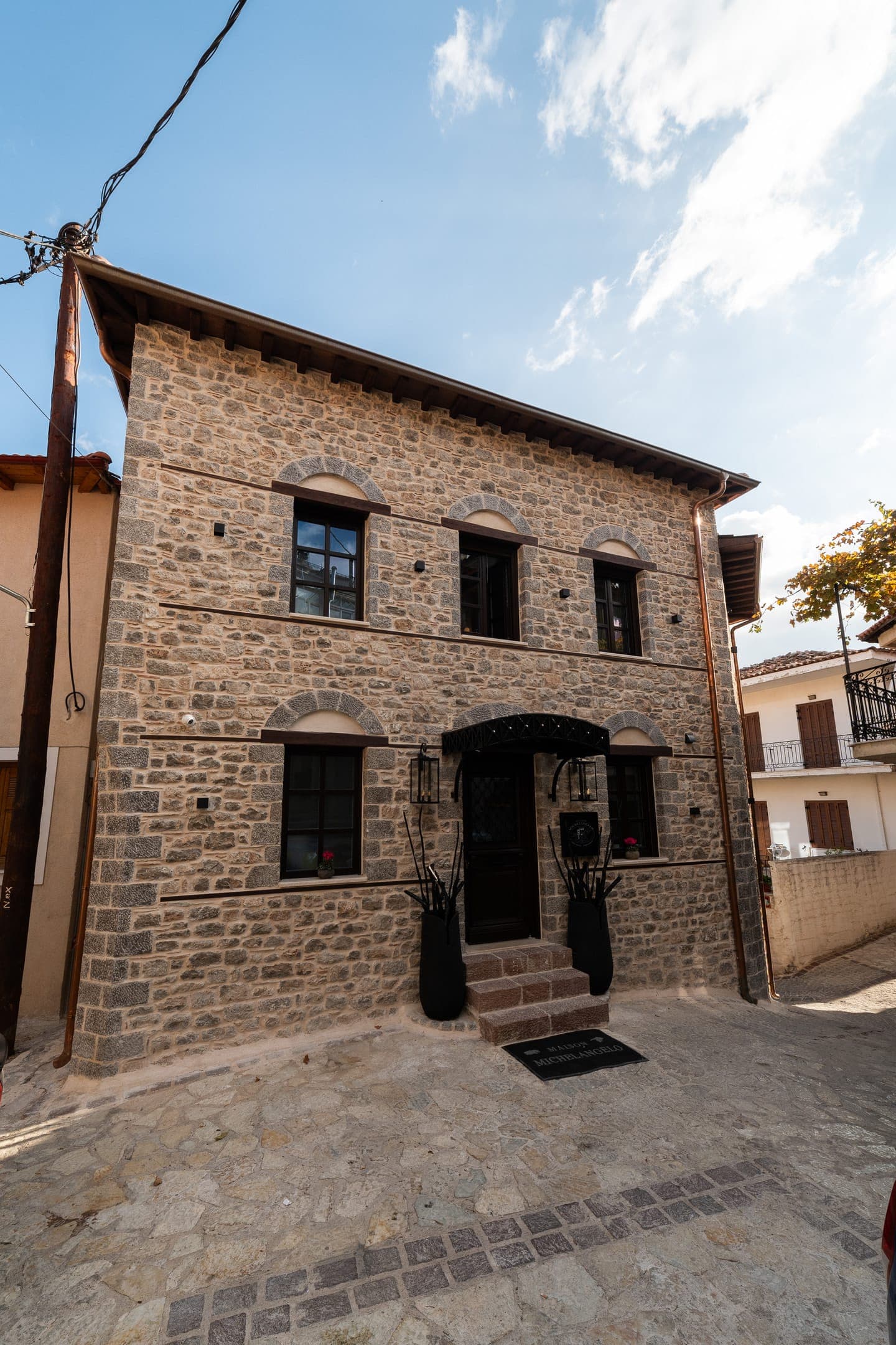 properties-MAISMICHEL-4.jpg
