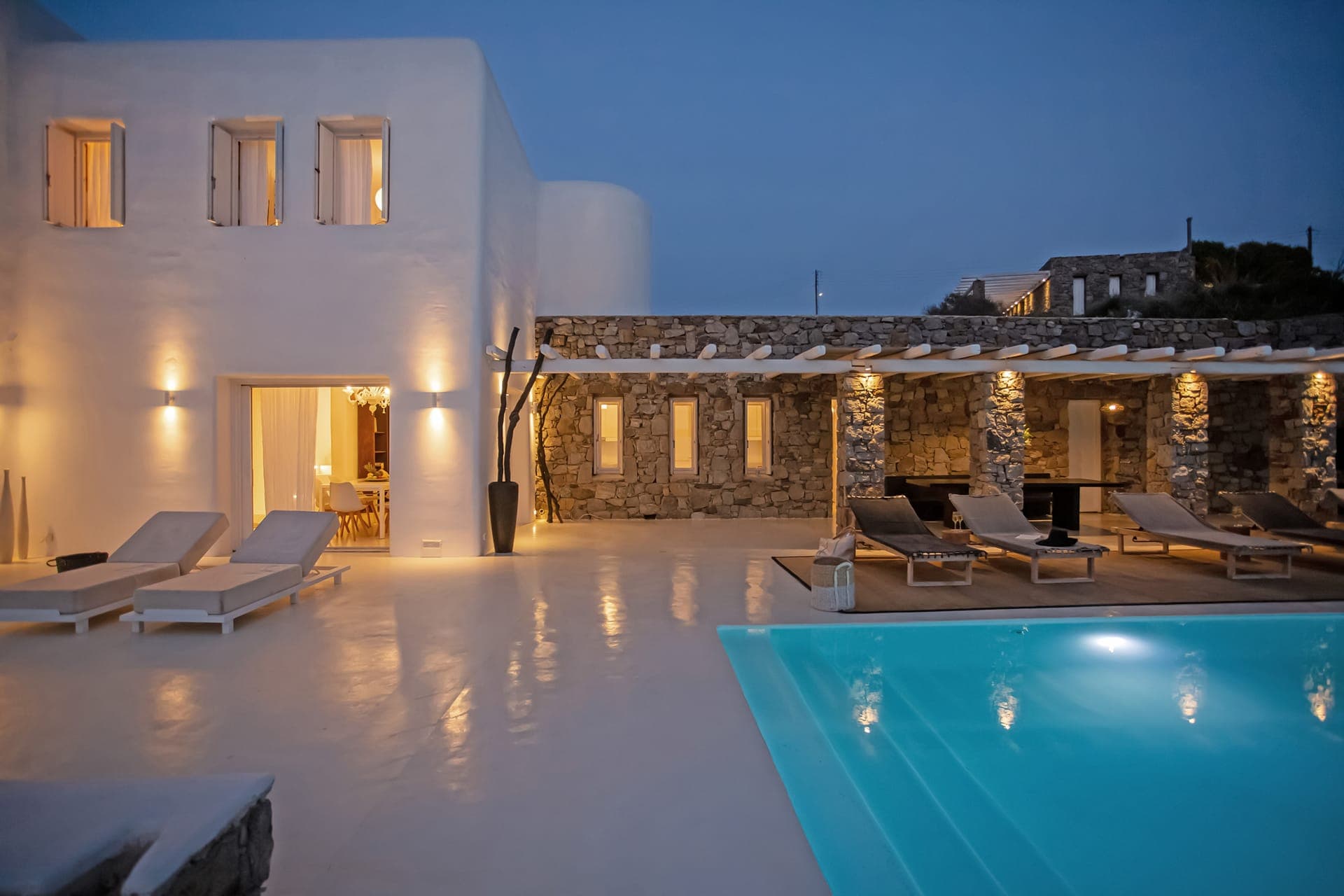 properties-MAISONHAUT-0.jpg