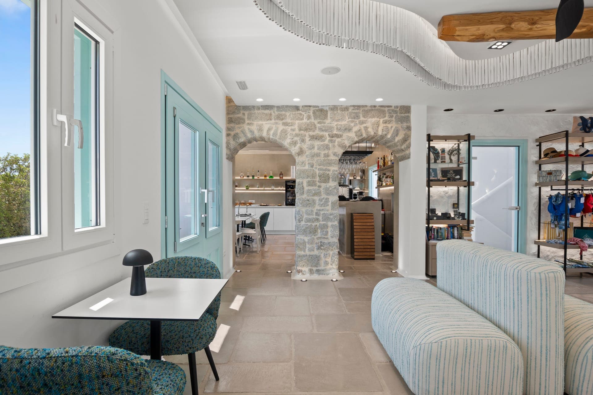 properties-MAJOSUITES-3.jpg