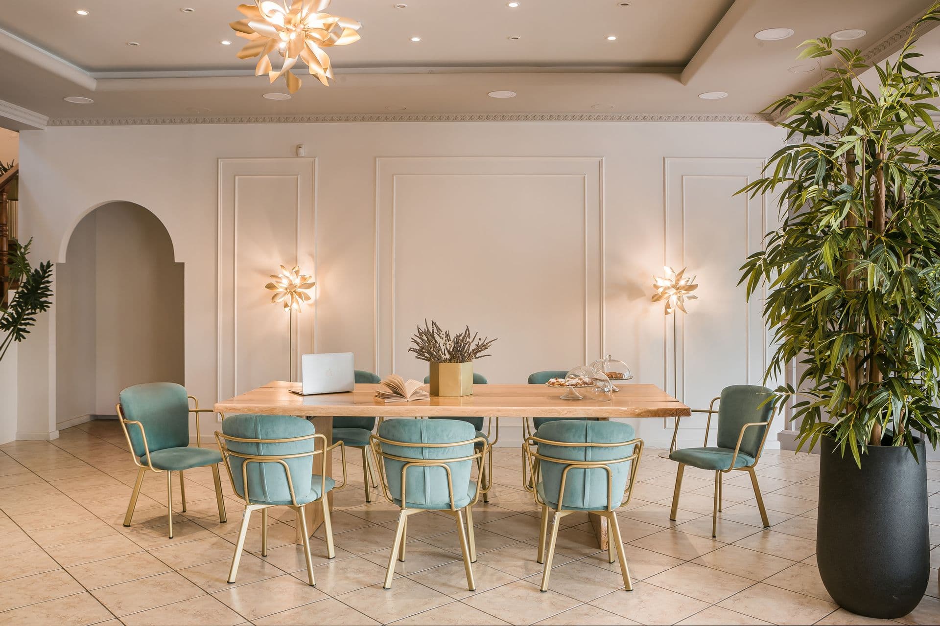 properties-MAKISHOTEL-1.jpg