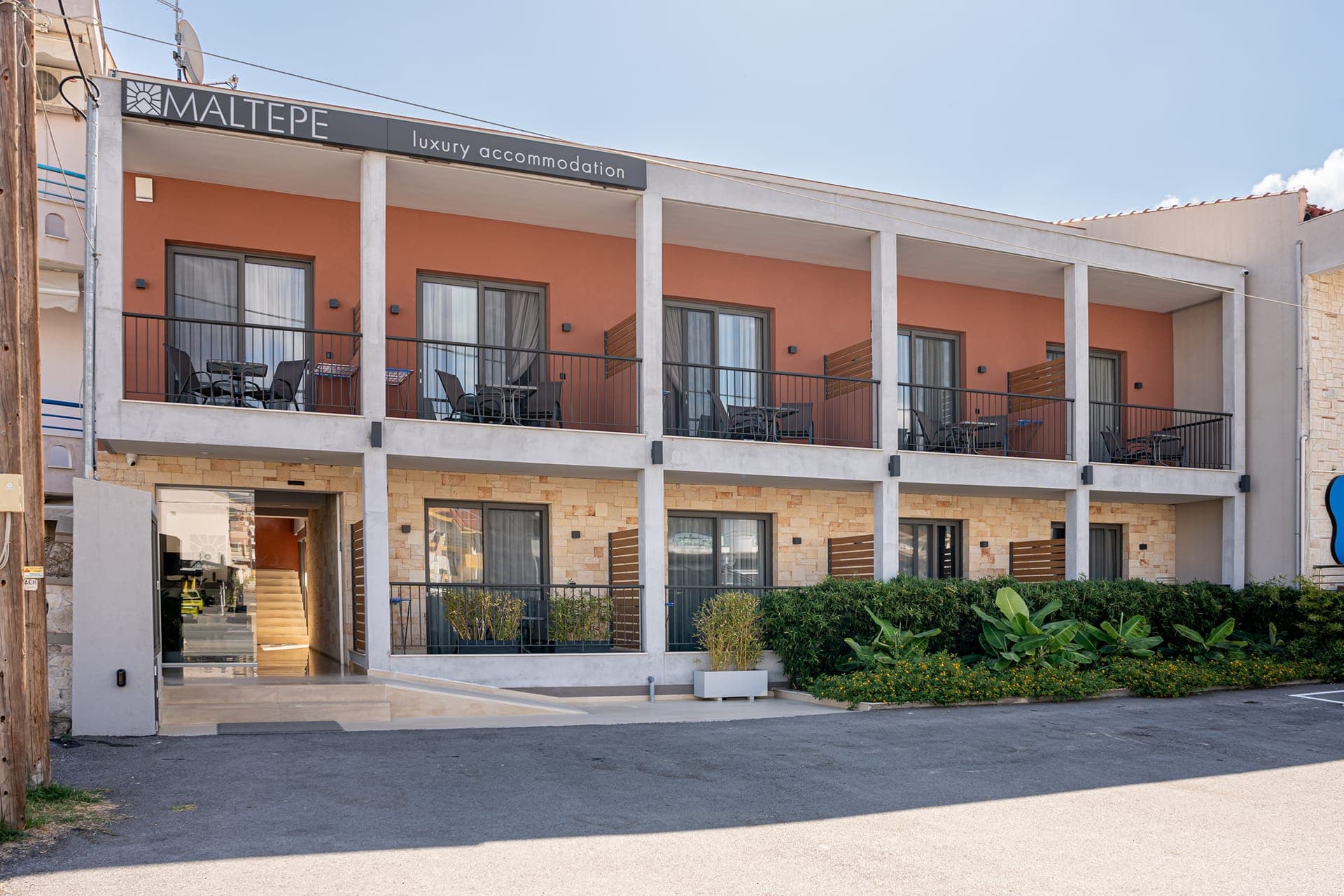 properties-MALTEPELUX-2.jpg