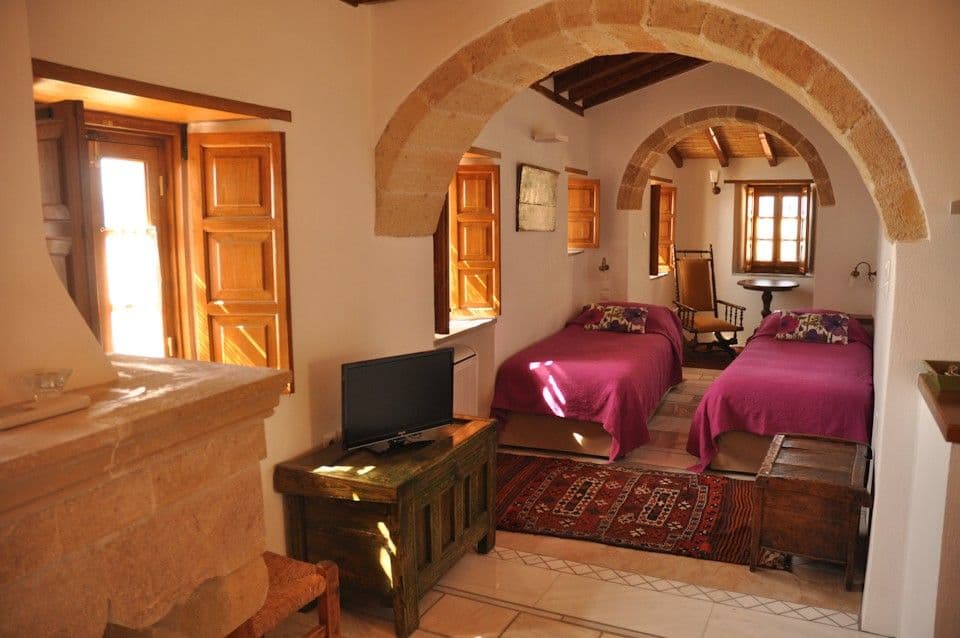 properties-MALVASIA-1.jpg