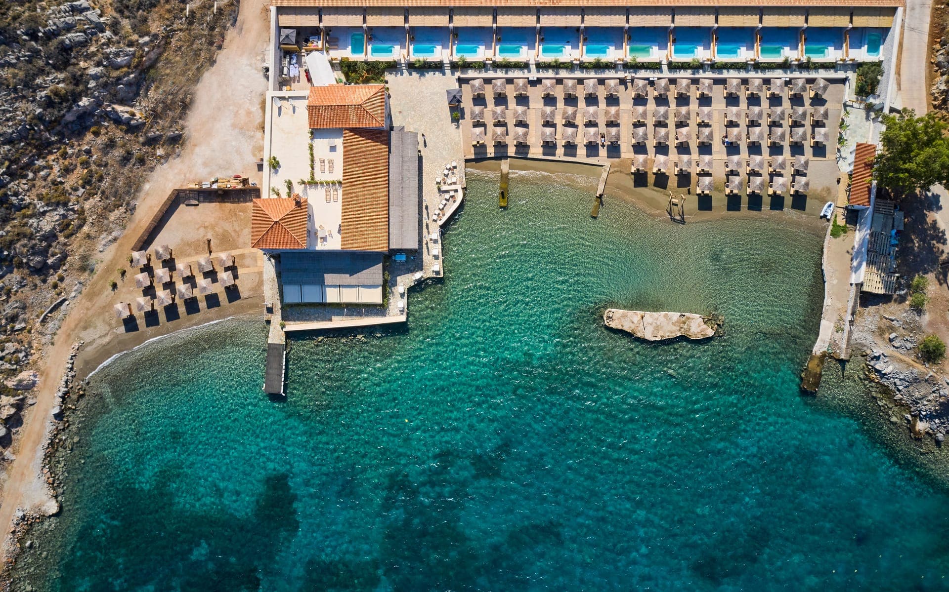 properties-MANDRAKIBE-0.jpg