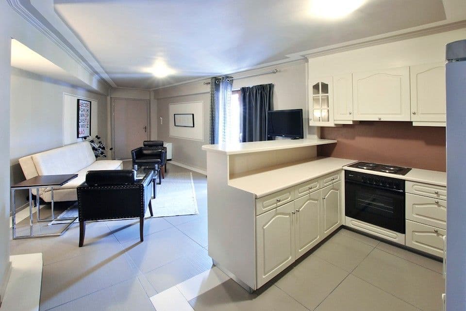 properties-MANIATIS-1.jpg