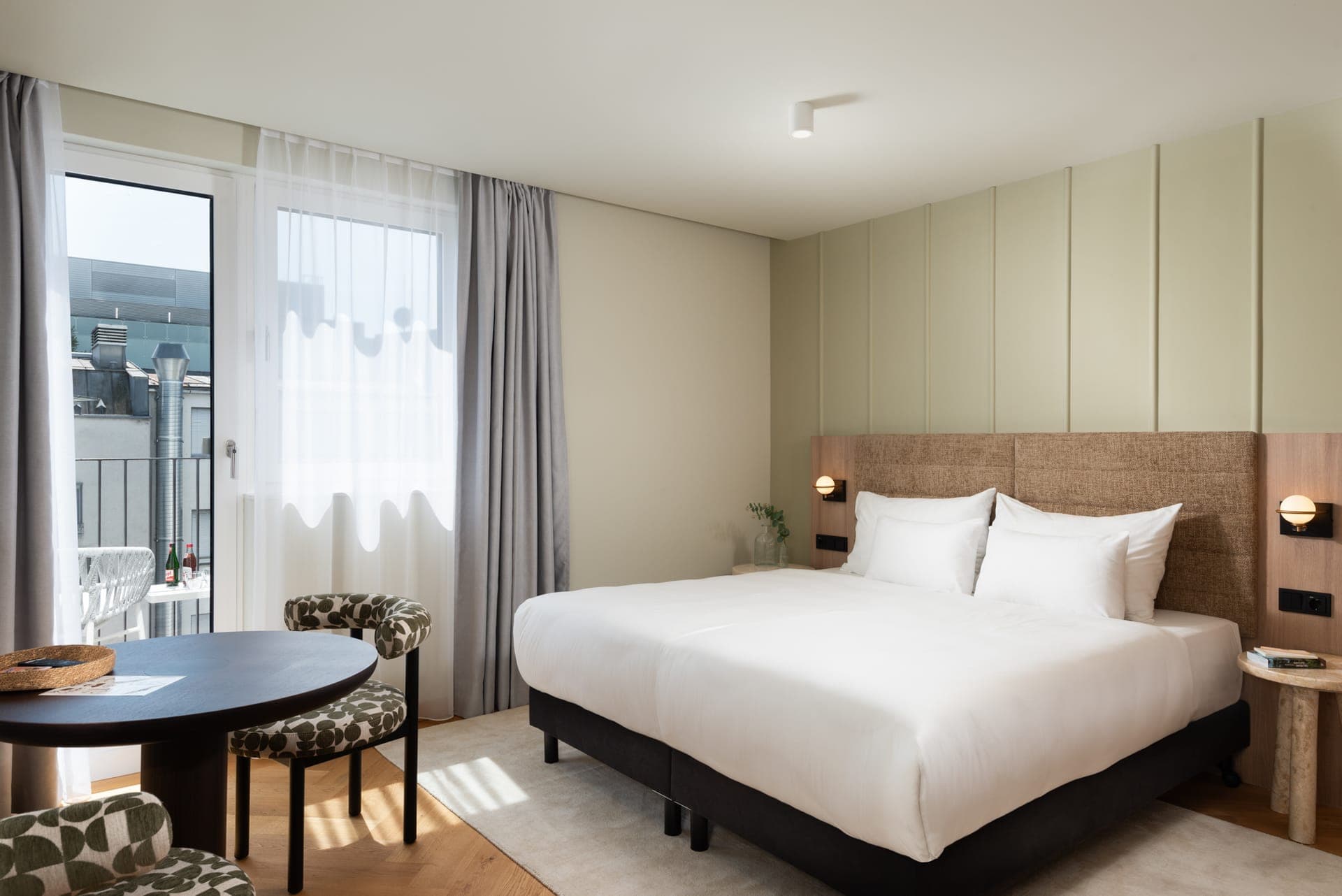 properties-MASTERMIRA-1.jpg
