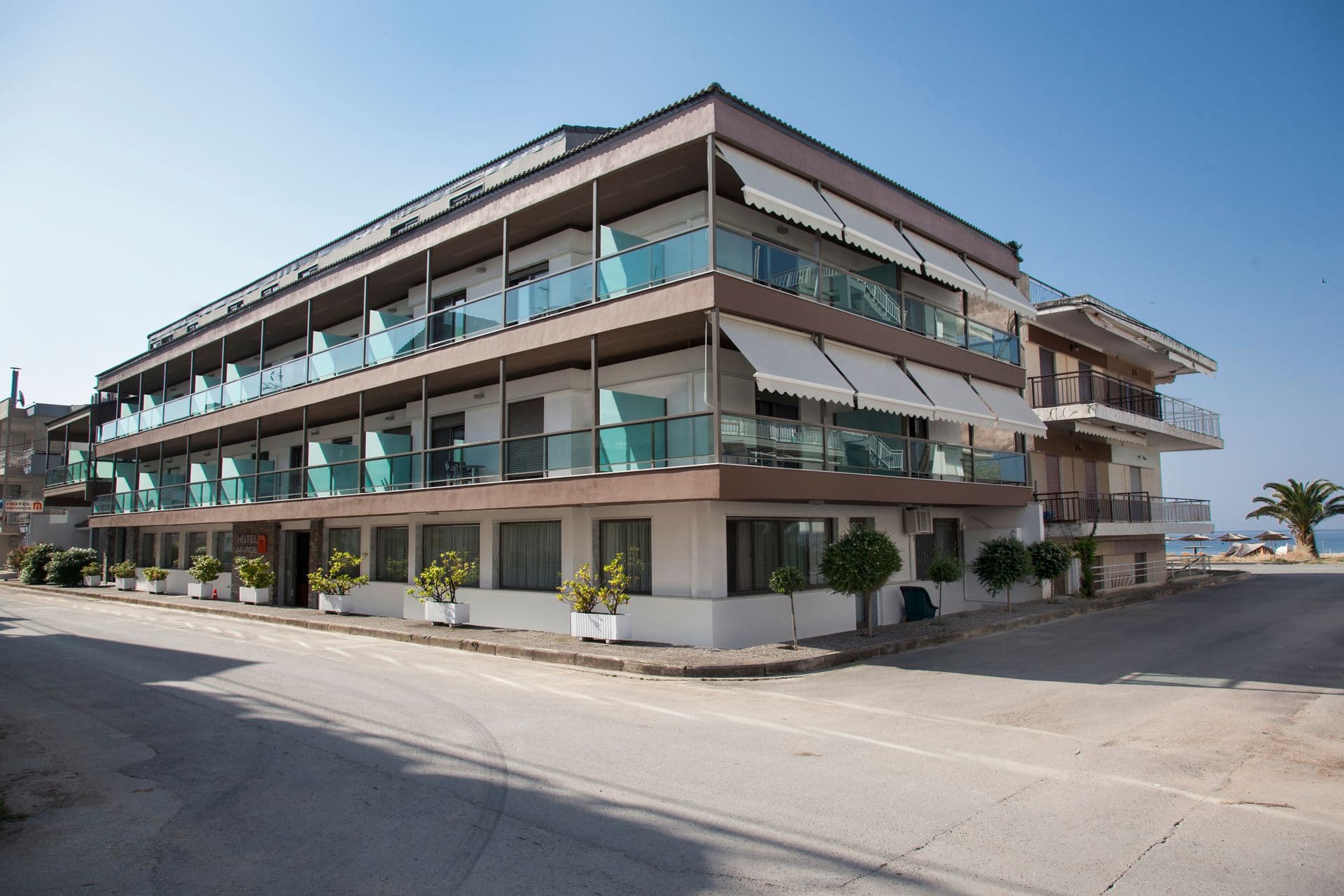 properties-MAVRIDIS-1.jpg