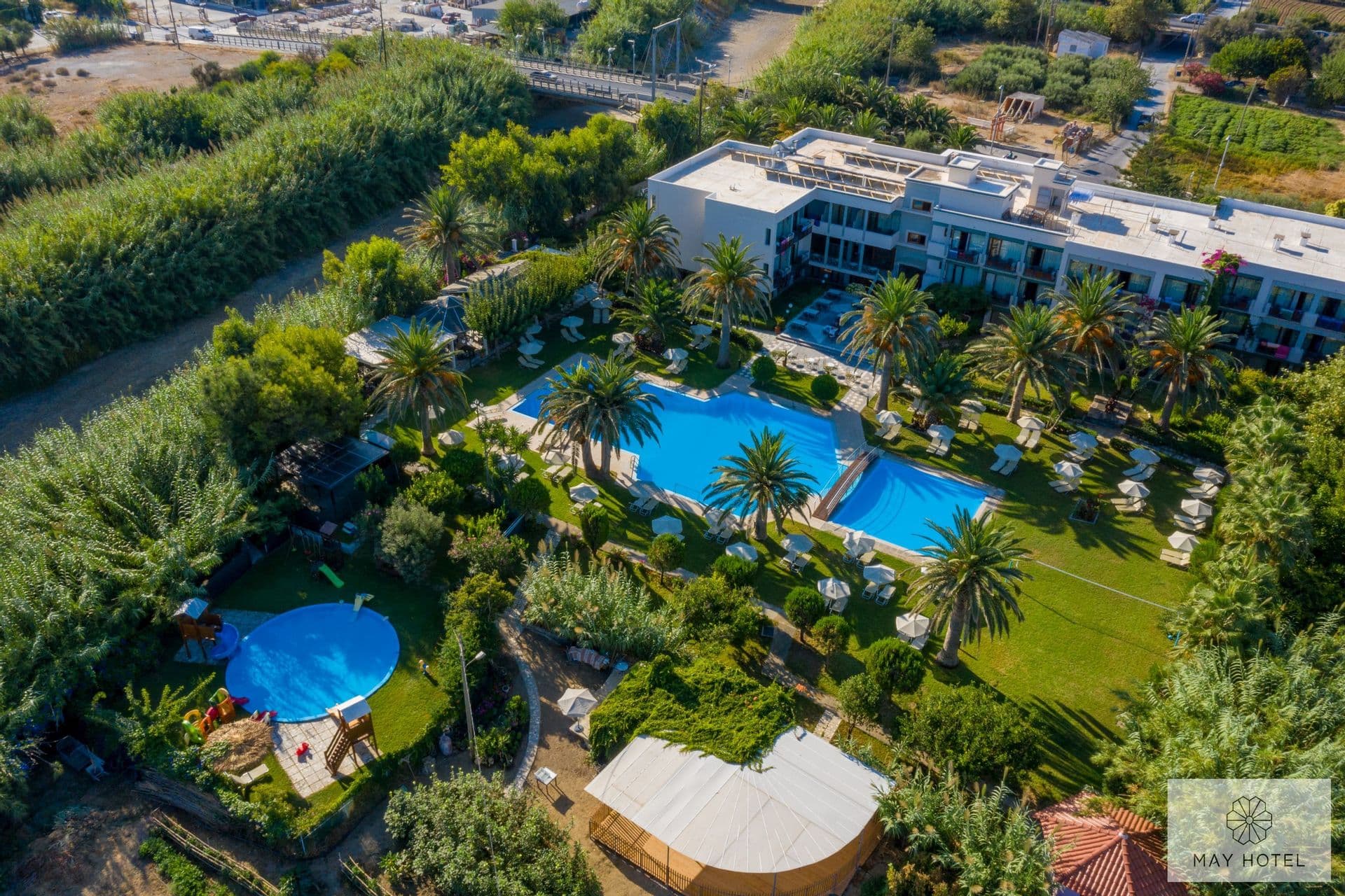 properties-MAYBEACH-2.jpg