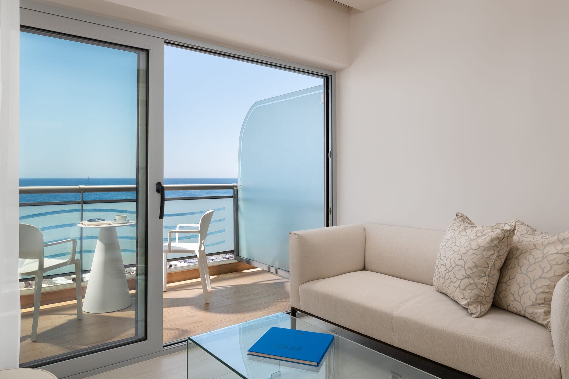 properties-MEDITERRHO-3.jpg