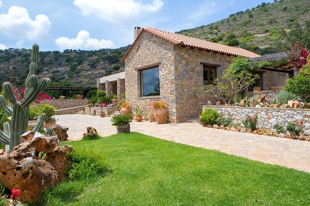 properties-MELIDONI-2.jpg