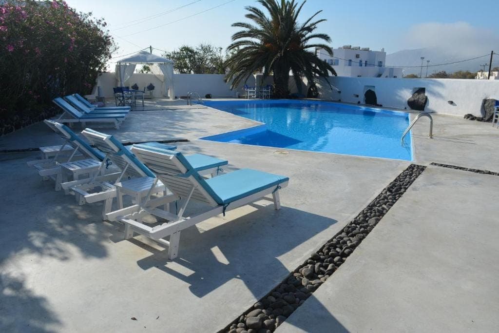 properties-MELINA-2.jpg