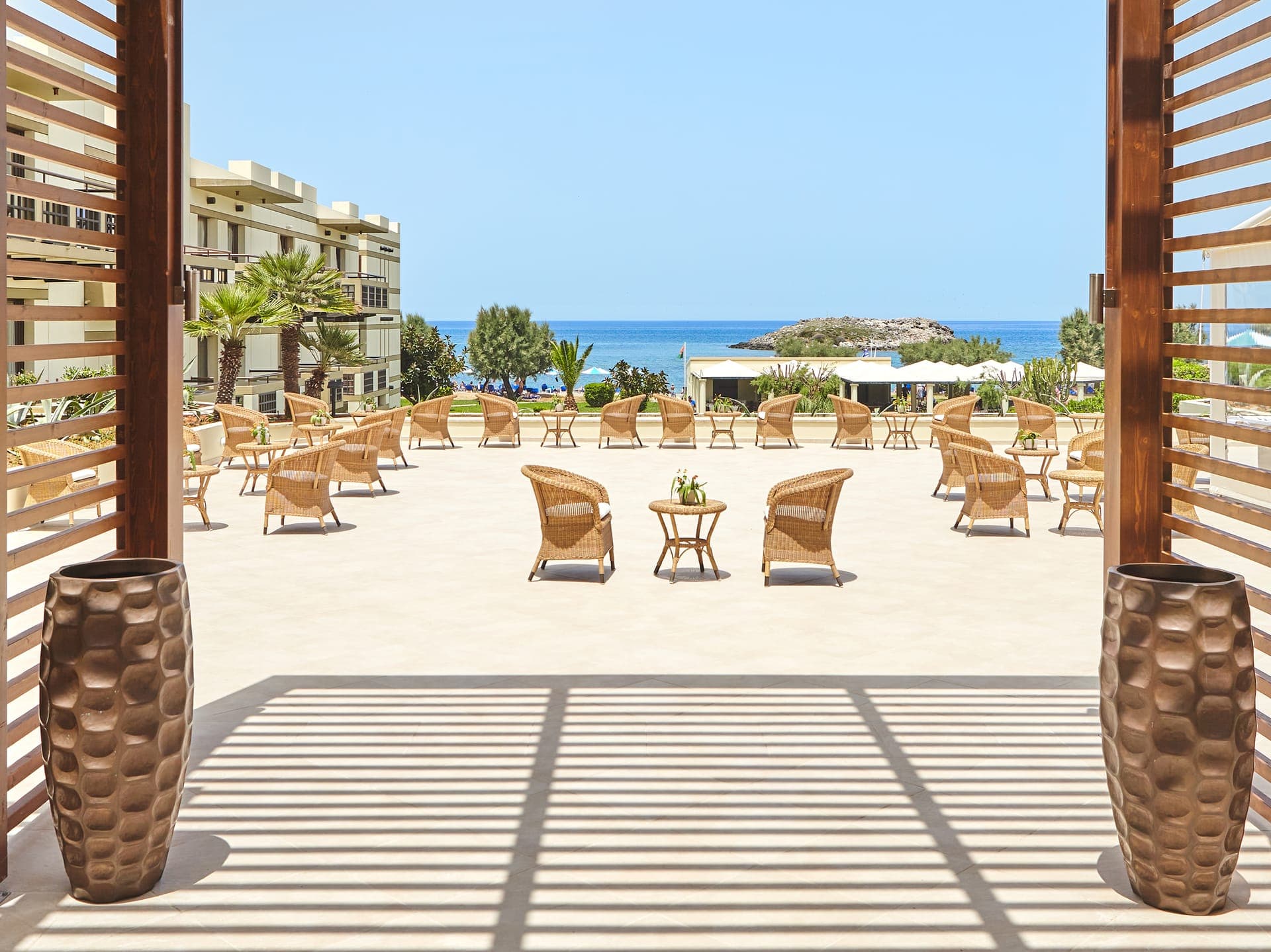properties-MELIPALACE-4.jpg