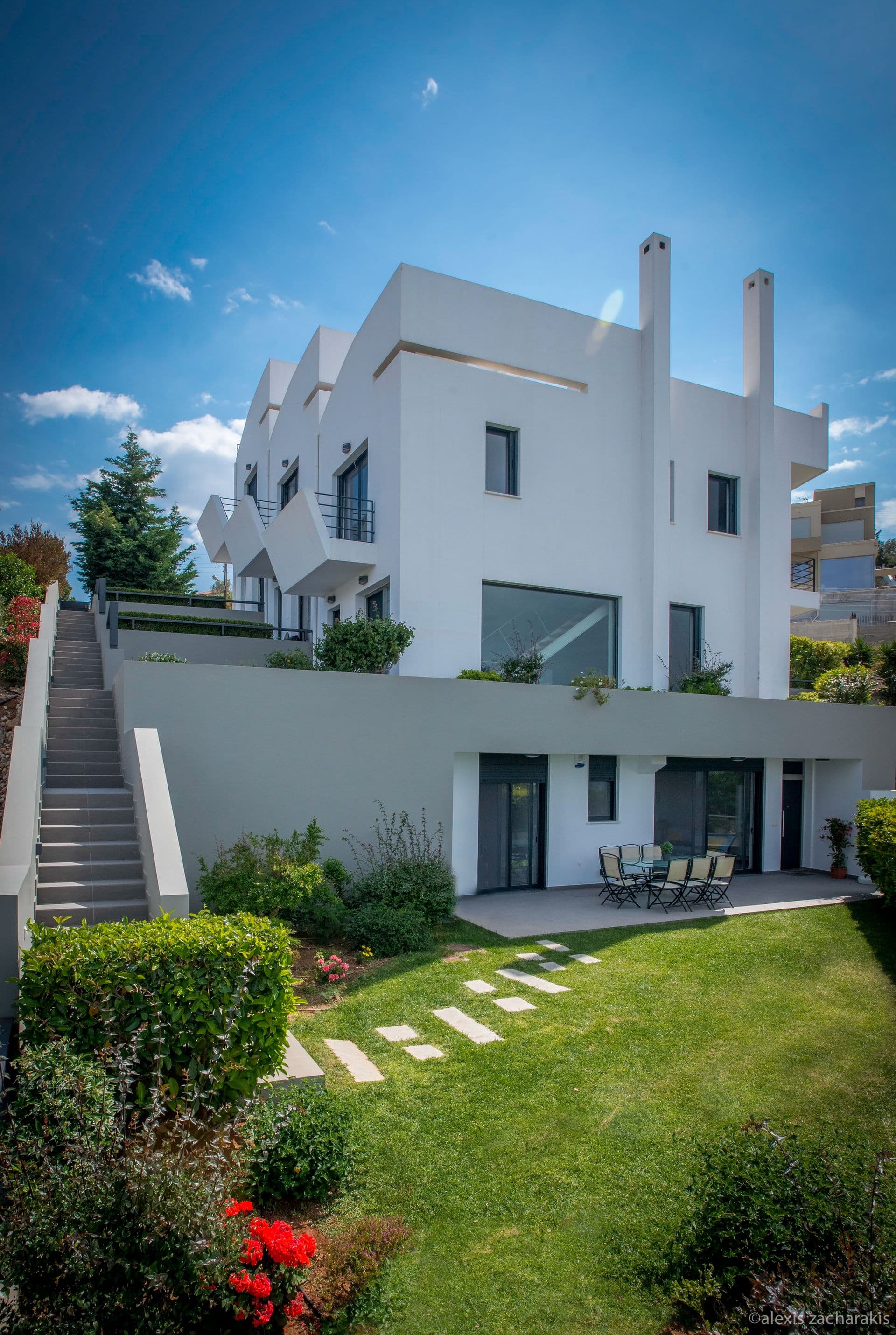 properties-MELISSI-0.jpg