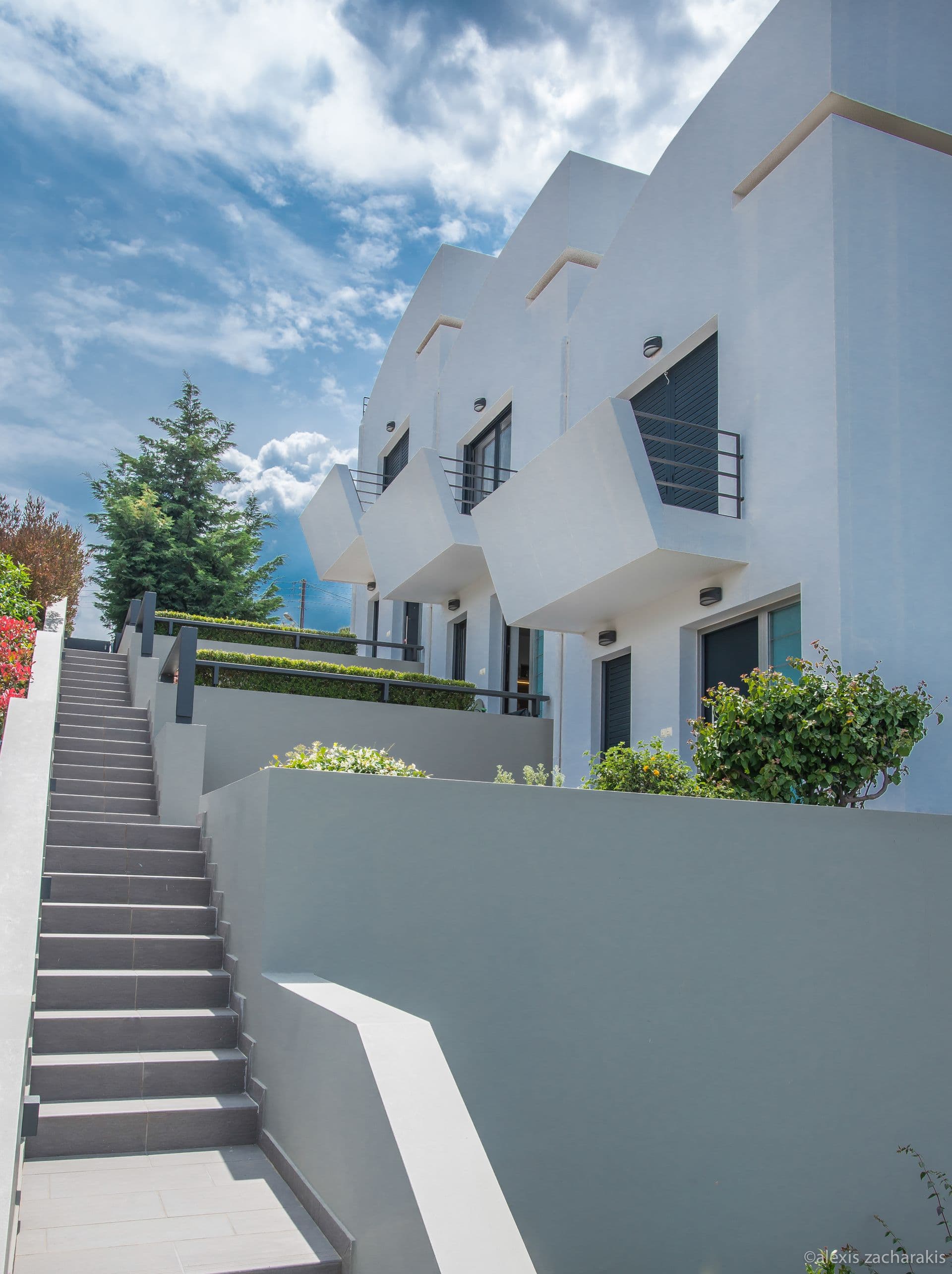 properties-MELISSI-4.jpg