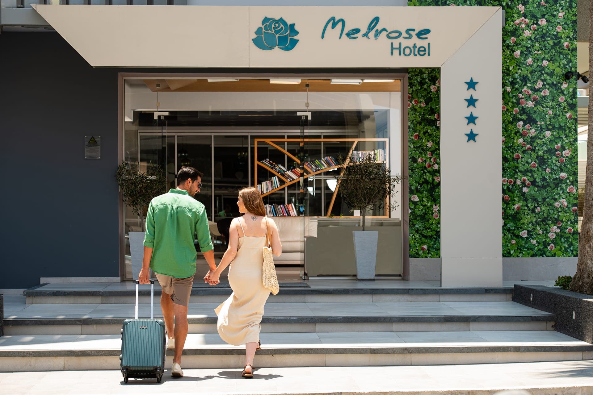 properties-MELROSEHOT-1.jpg