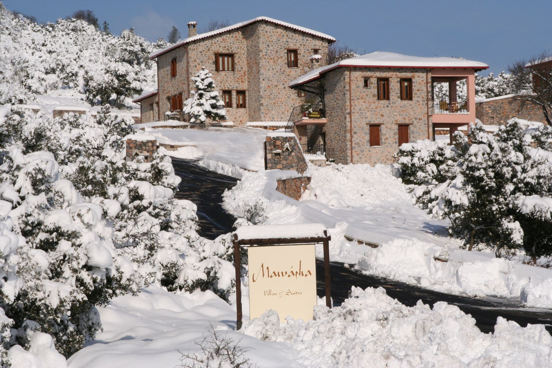 properties-MENALIA-0.jpg