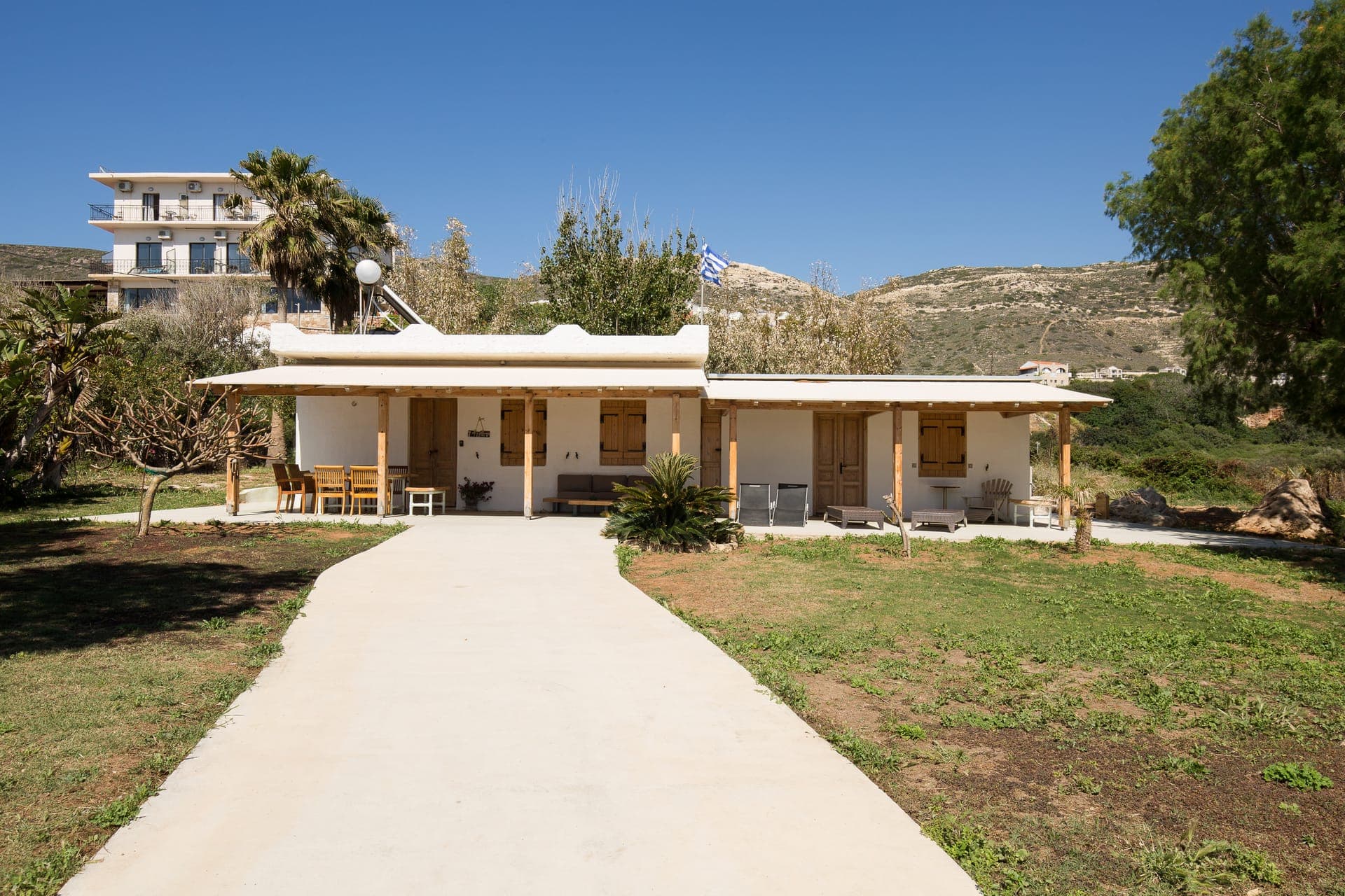 properties-MERABEACH-1.jpg