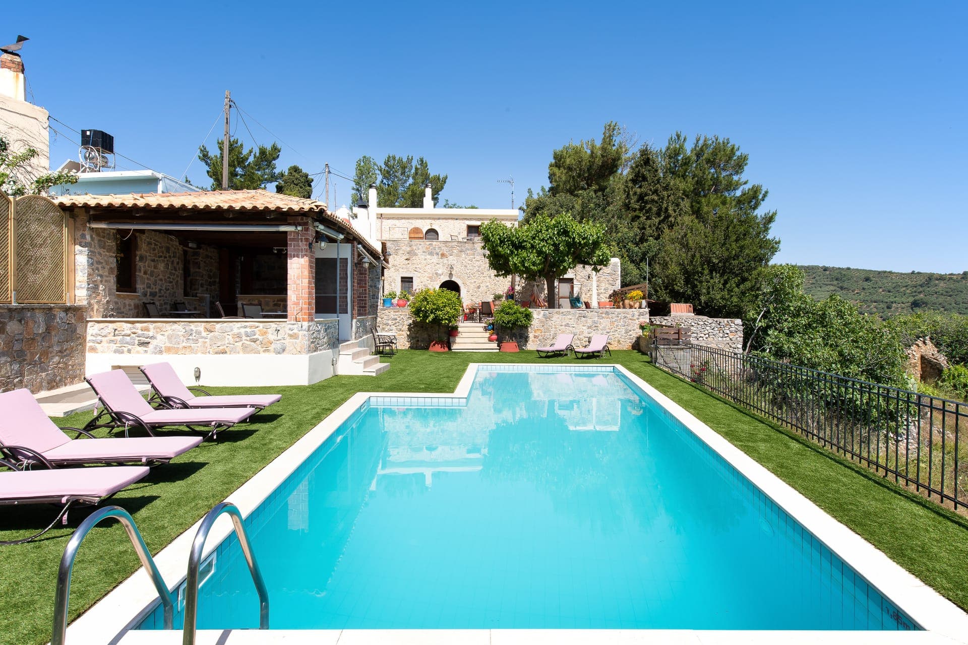 properties-METOHINAT-0.jpg