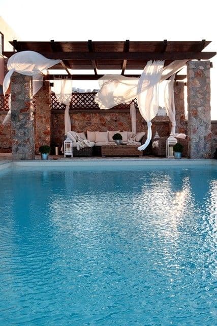 properties-MICHAELA-0.jpg