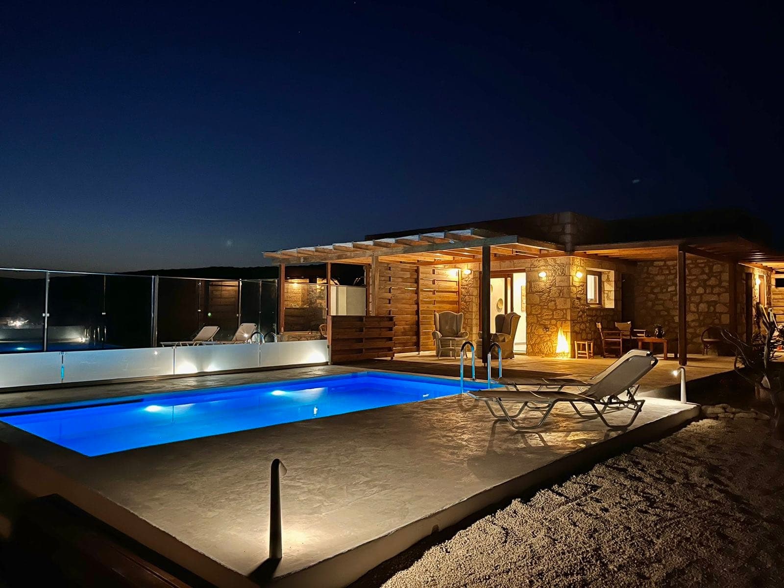 properties-MICHALIOUK-1.jpg