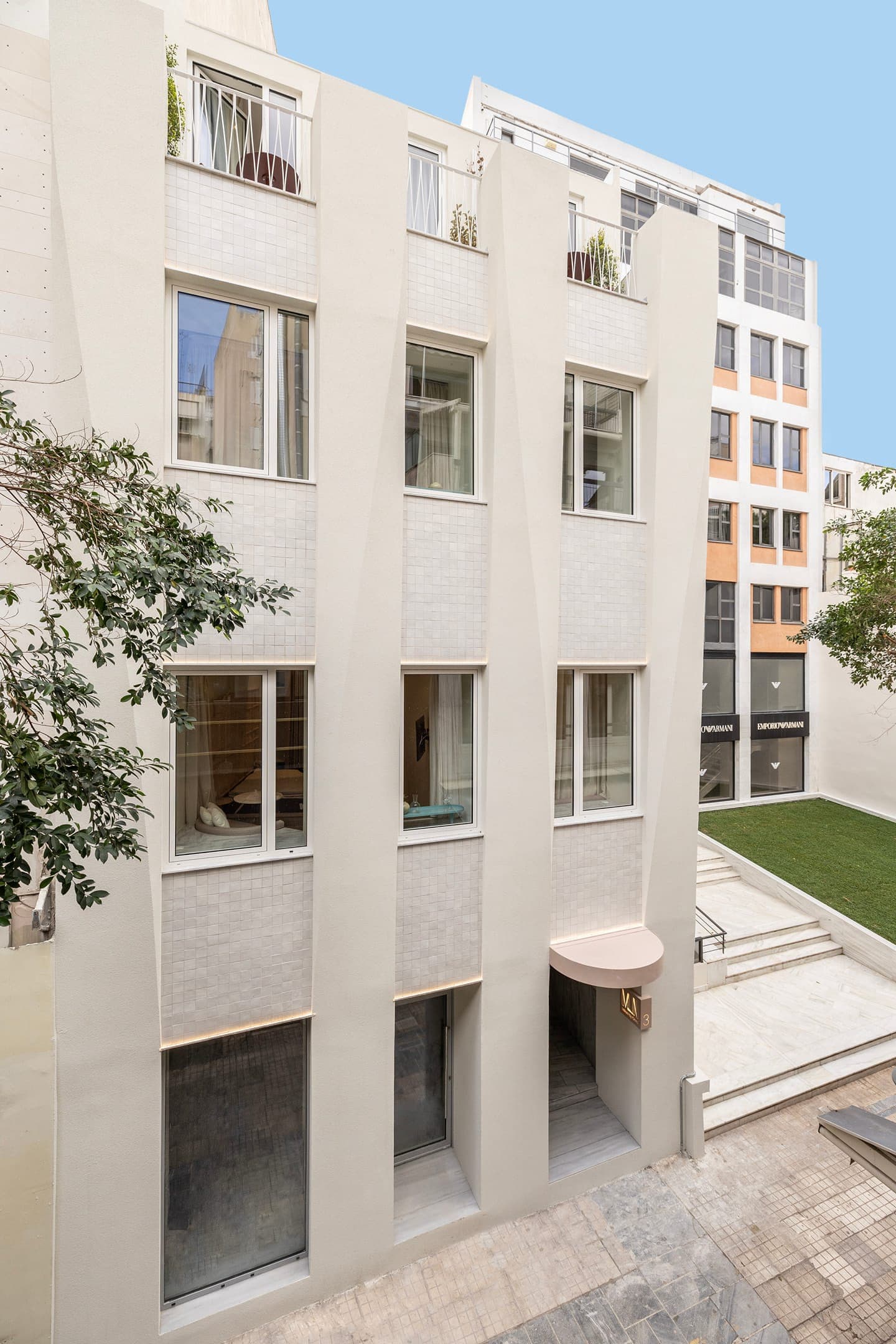 properties-MILIONI-1.jpg